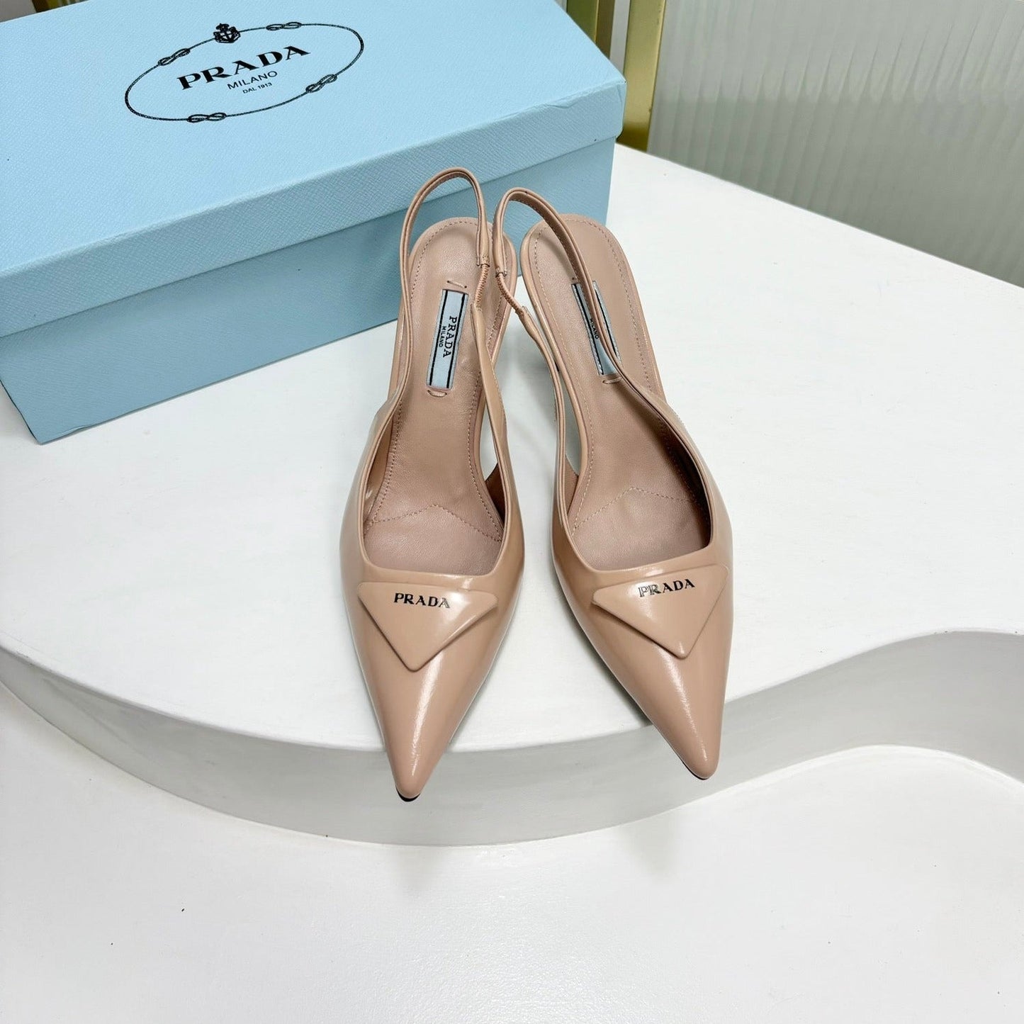 Luxury PradaPATENT LEATHER SLINGBACK PUMPS 75 PINK NUDE