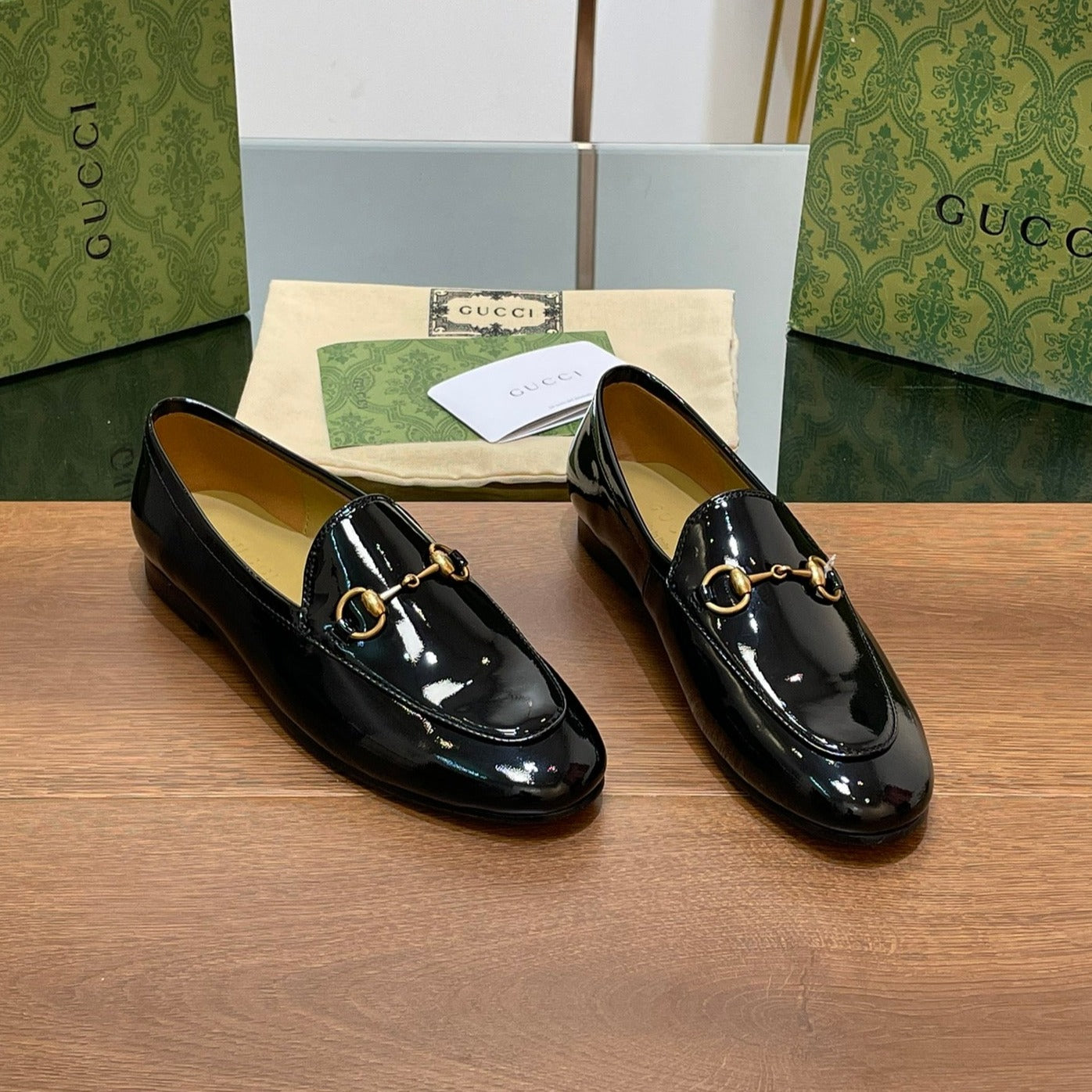 Luxury Gucci GG JORDAAN LOAFER GLOSSY BLACK LAMBSKIN
