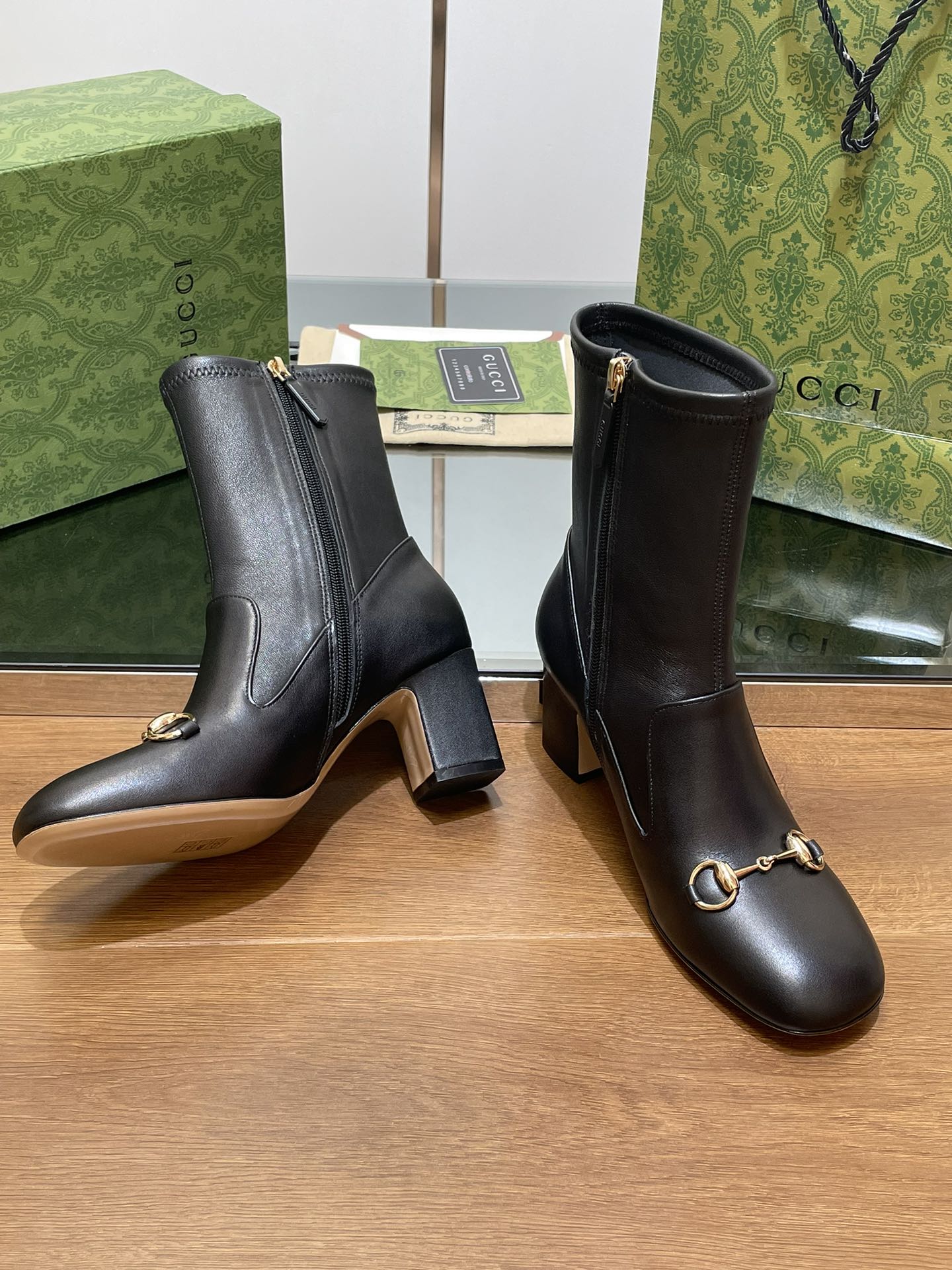 Luxury Gucci GG Horsebit Ankle Boot 65 Black Calfskin