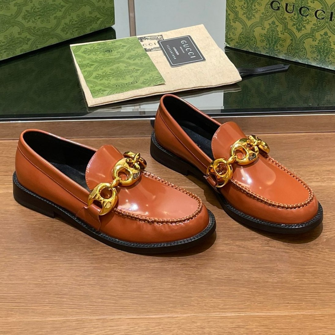 Luxury Gucci GG LOAFER SHOES IN BRONZE BROWN CALFSKIN