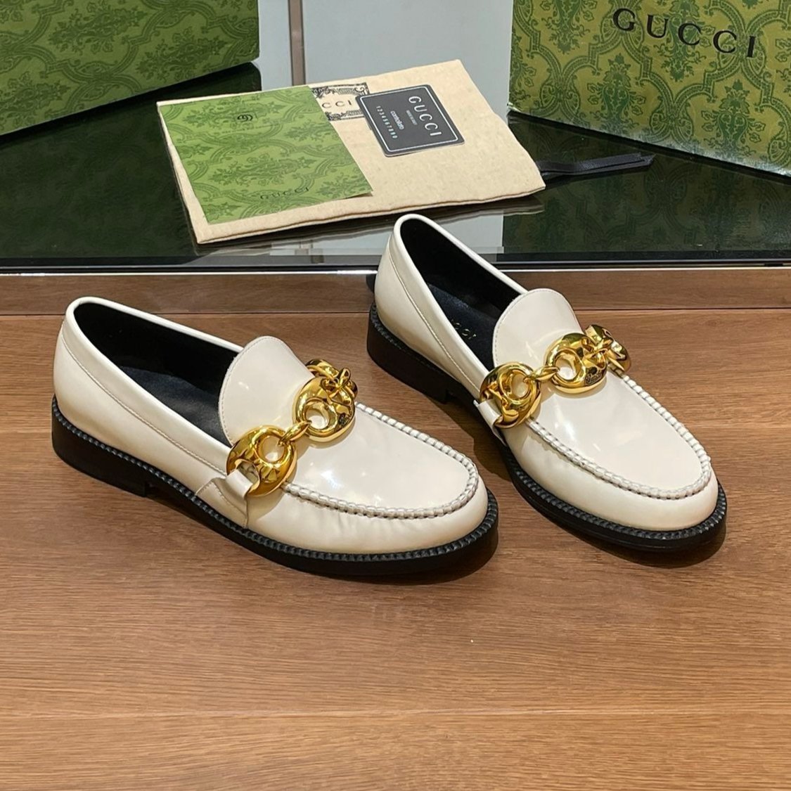 Luxury Gucci GG LOAFER SHOES IN WHITE CALFSKIN