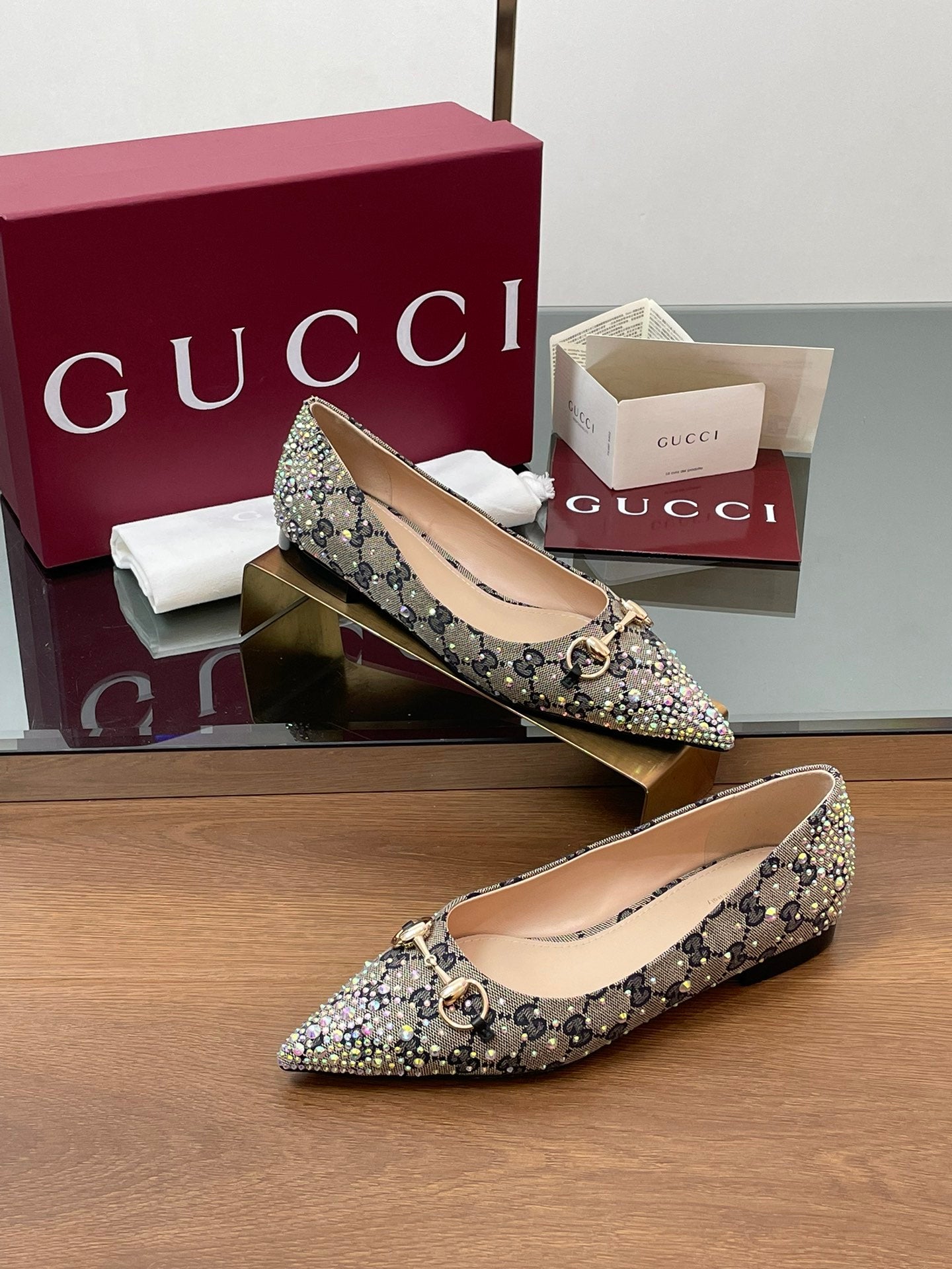 Luxury Gucci GG Horsebit Ballet Flat Beige Black Monogram Canvas Crystal-Embellished