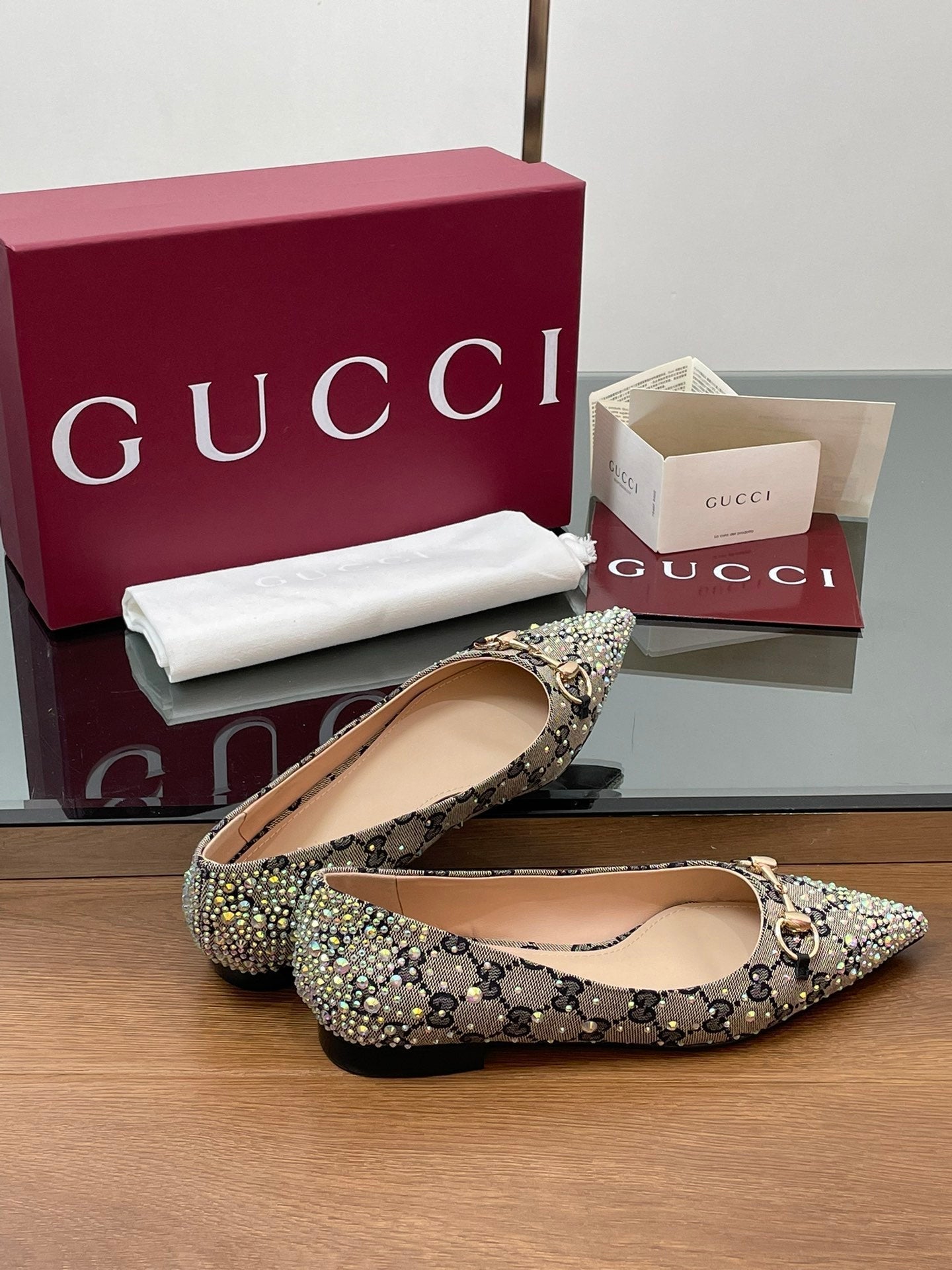 Luxury Gucci GG Horsebit Ballet Flat Beige Black Monogram Canvas Crystal-Embellished