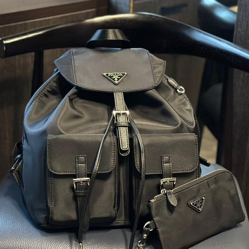 Luxury PradaDUMA 32 BACKPACK IN BLACK RE-NYLON