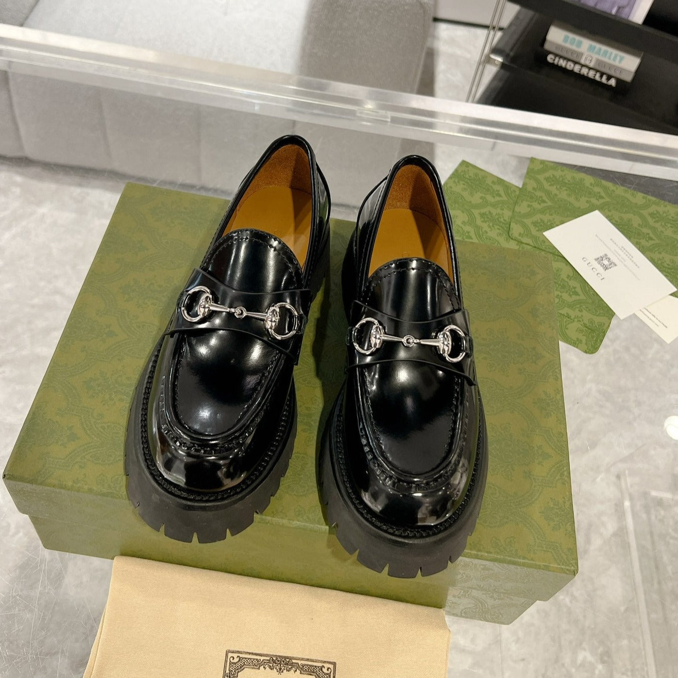 Luxury Gucci GG LOAFER WITH HORSEBIT GLOSSY BLACK CALFSKIN