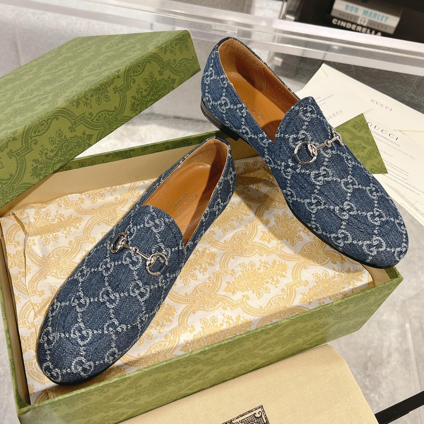 Luxury Gucci MEN'S LOAFER WITH HORSEBIT IN DENIM BLUE MONOGRAM JACQUARD FABRIC