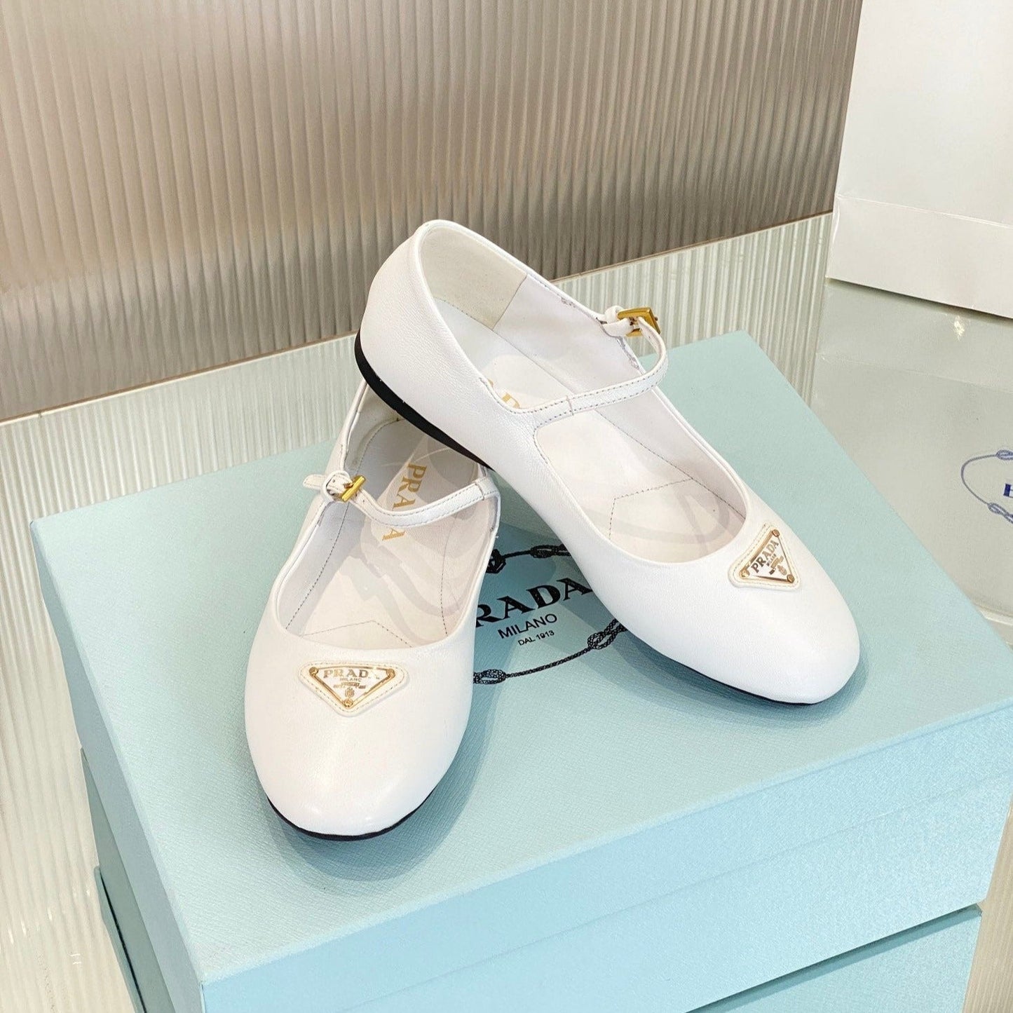 Luxury PradaNAPPA MARY JANE FLAT WHITE LAMBSKIN