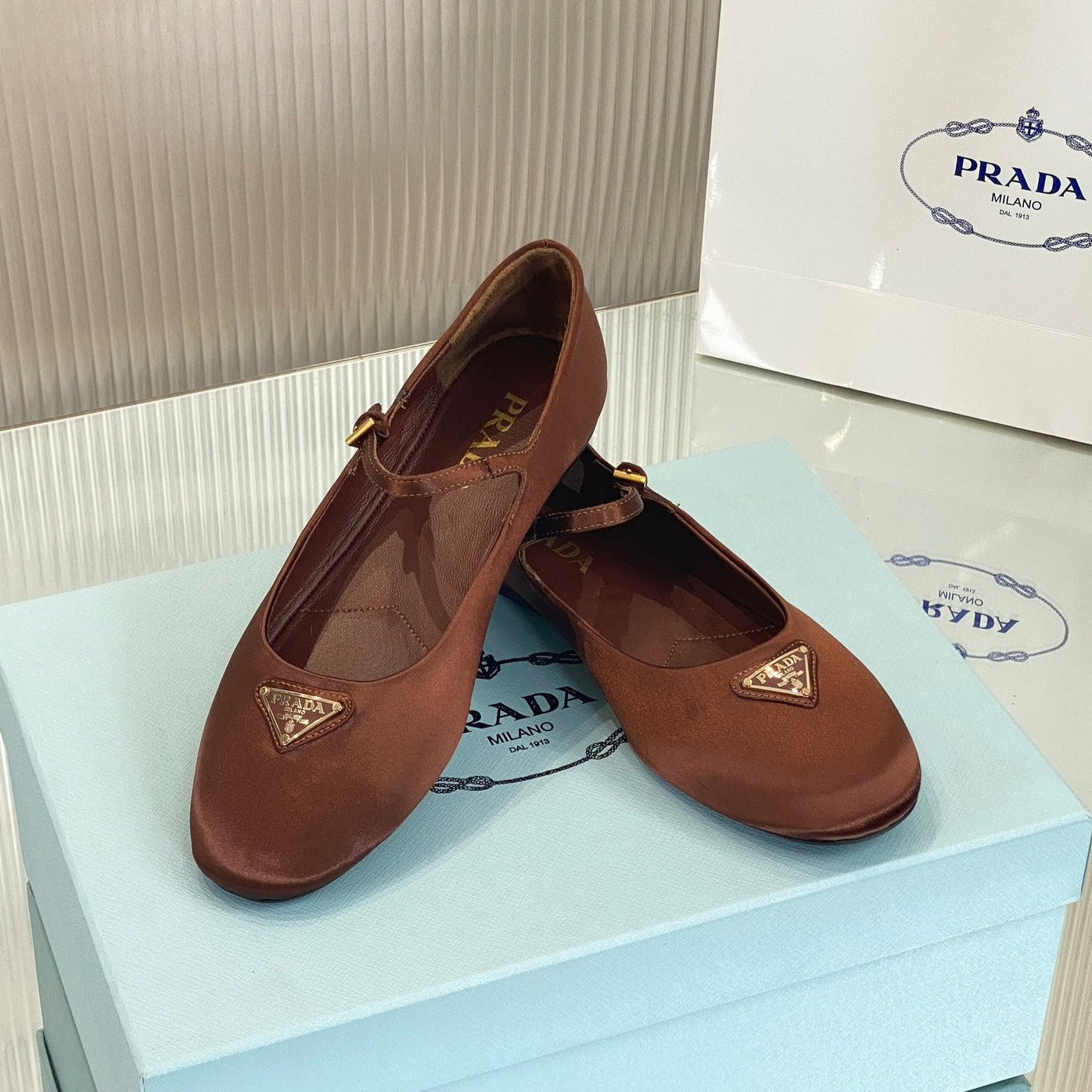 Luxury PradaNAPPA MARY JANE FLAT BROWN SATIN