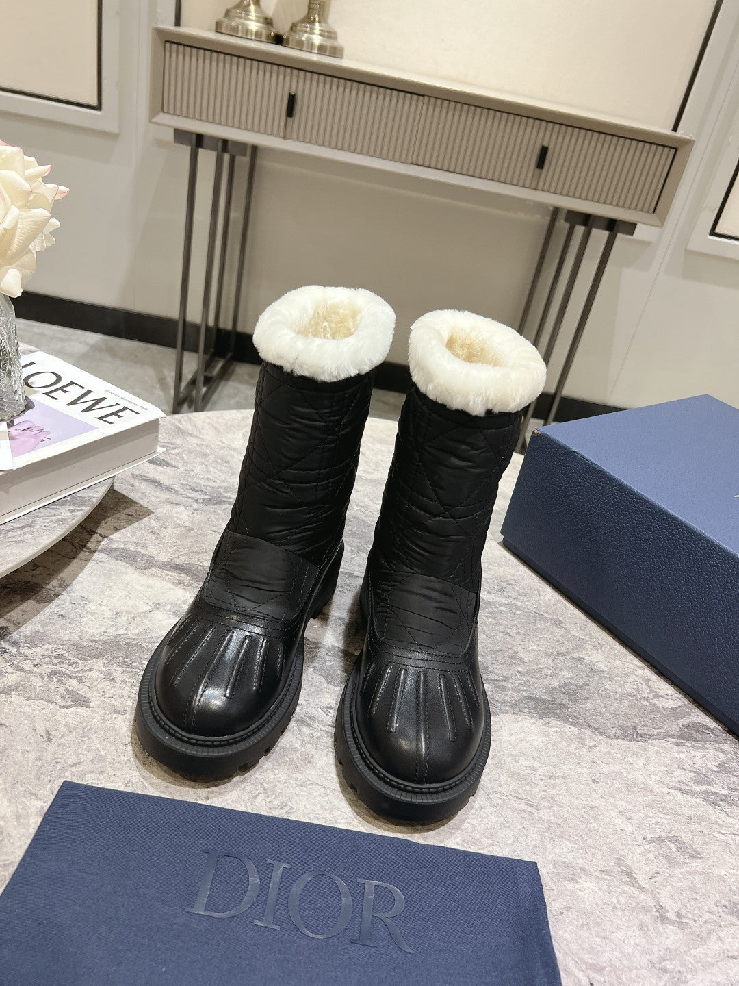 Luxury DiorFrozen-D Ankle Boot Black Fleece Lining And Mackintosh And Calfskin