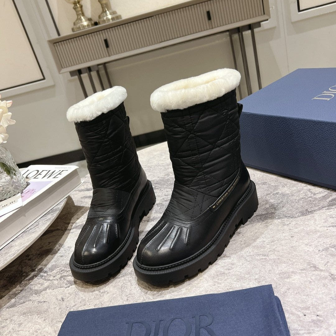 Luxury DiorFrozen-D Ankle Boot Black Fleece Lining And Mackintosh And Calfskin