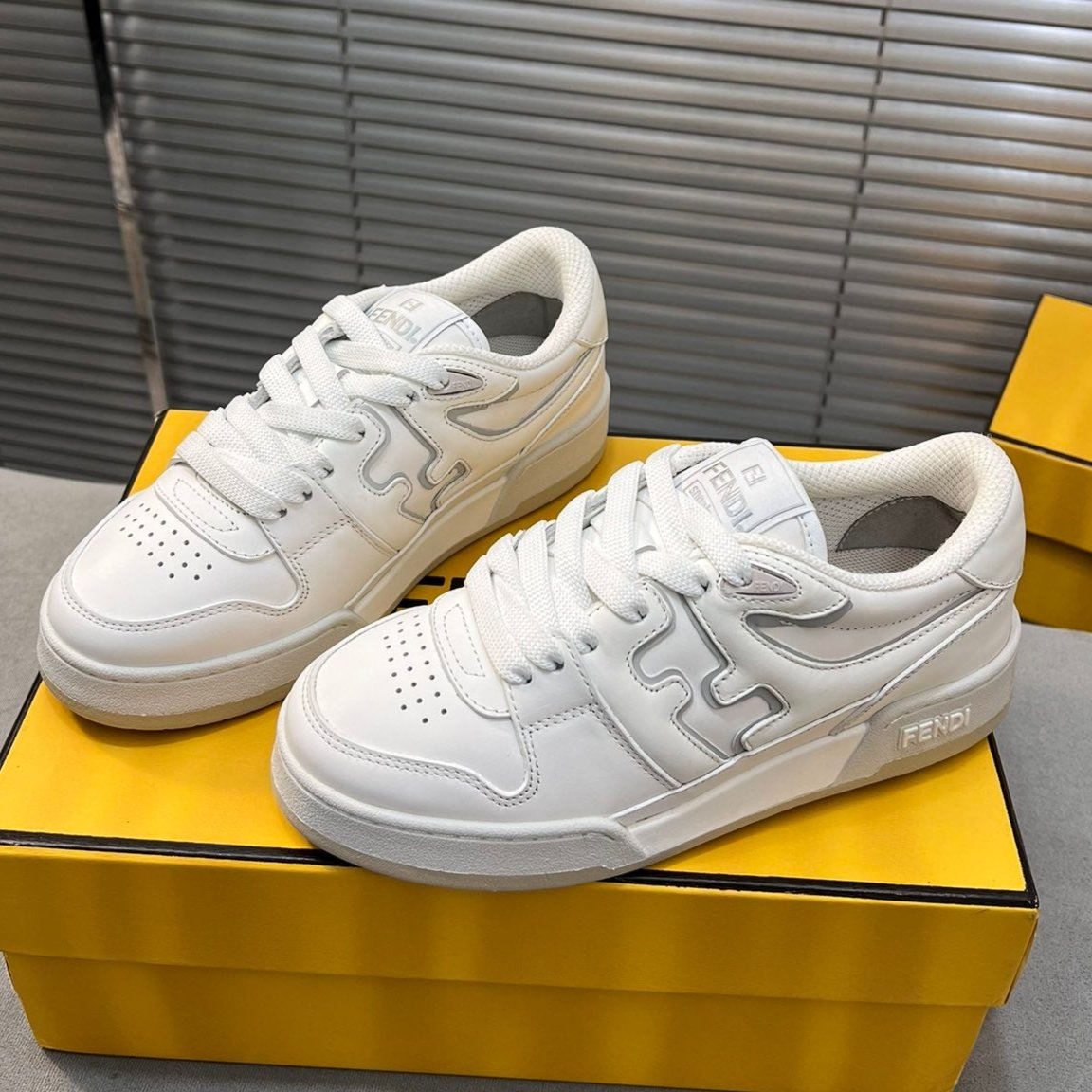 Luxury FendiLuxury FendiMATCH LOW TOPS IN WHITE CALFSKIN AND MESH