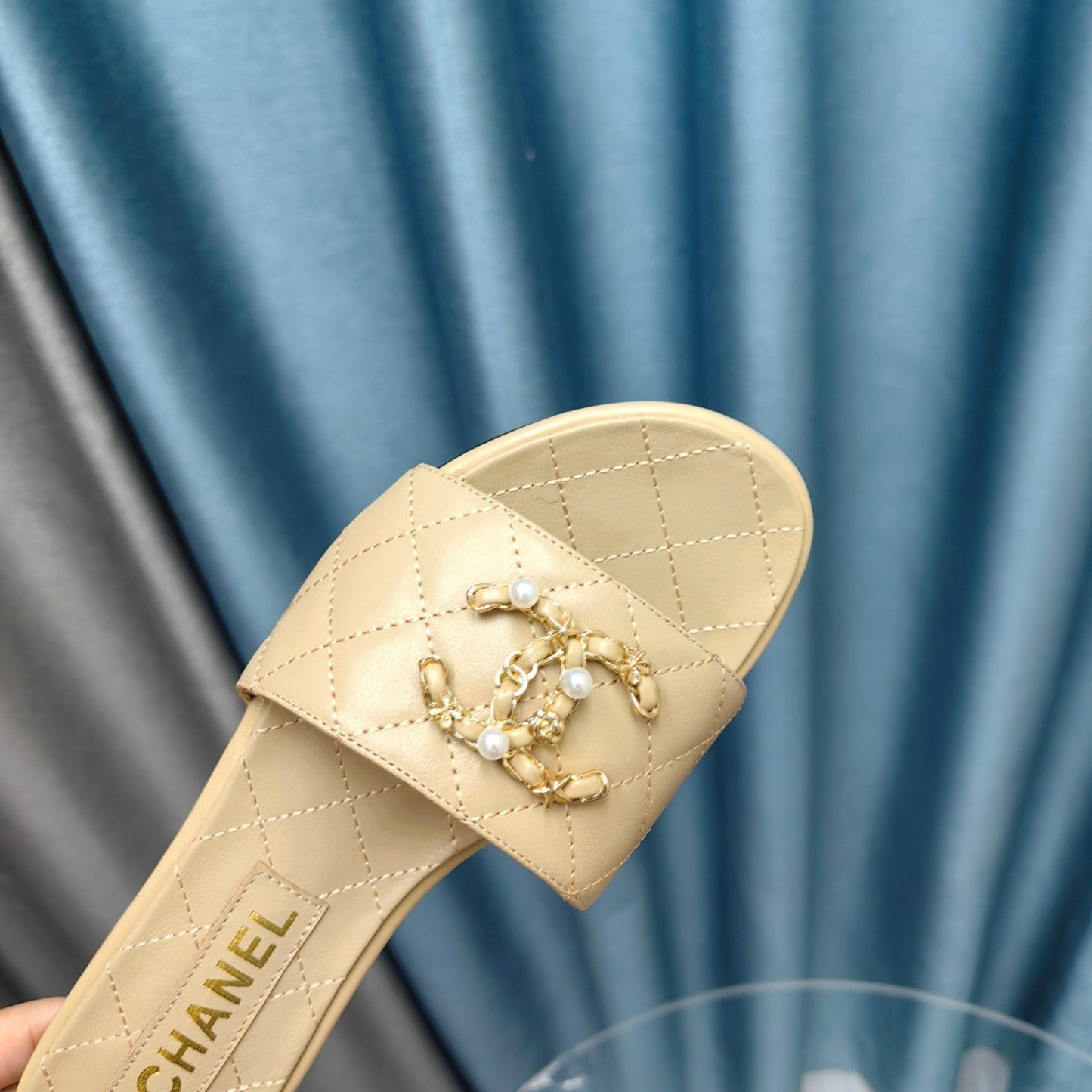 Luxury Chanel mule sandal quilted beige calfskin mop