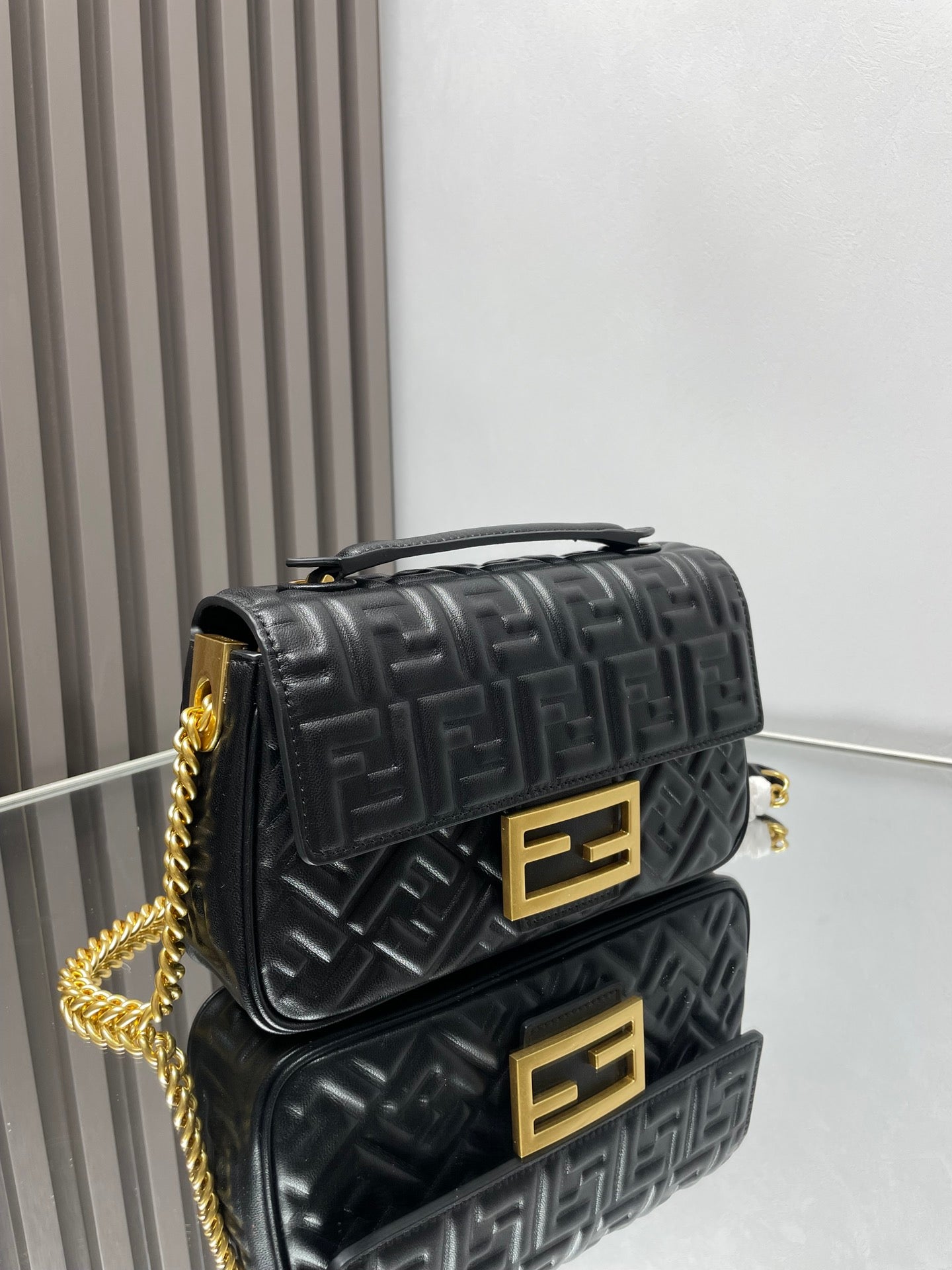 Luxury FendiFend Baguette 24 Bag With FF Motif Black Leather Ghw