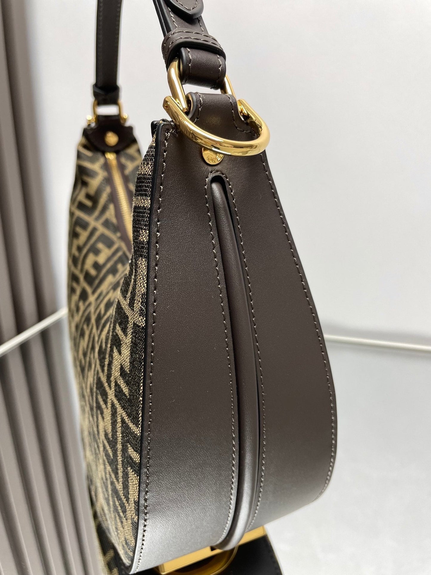Luxury FendiFENDIGRAPHY MEDIUM 29 IN GURKHA JACQUARD FABRIC FF MOTIF GOLD HARDWARE