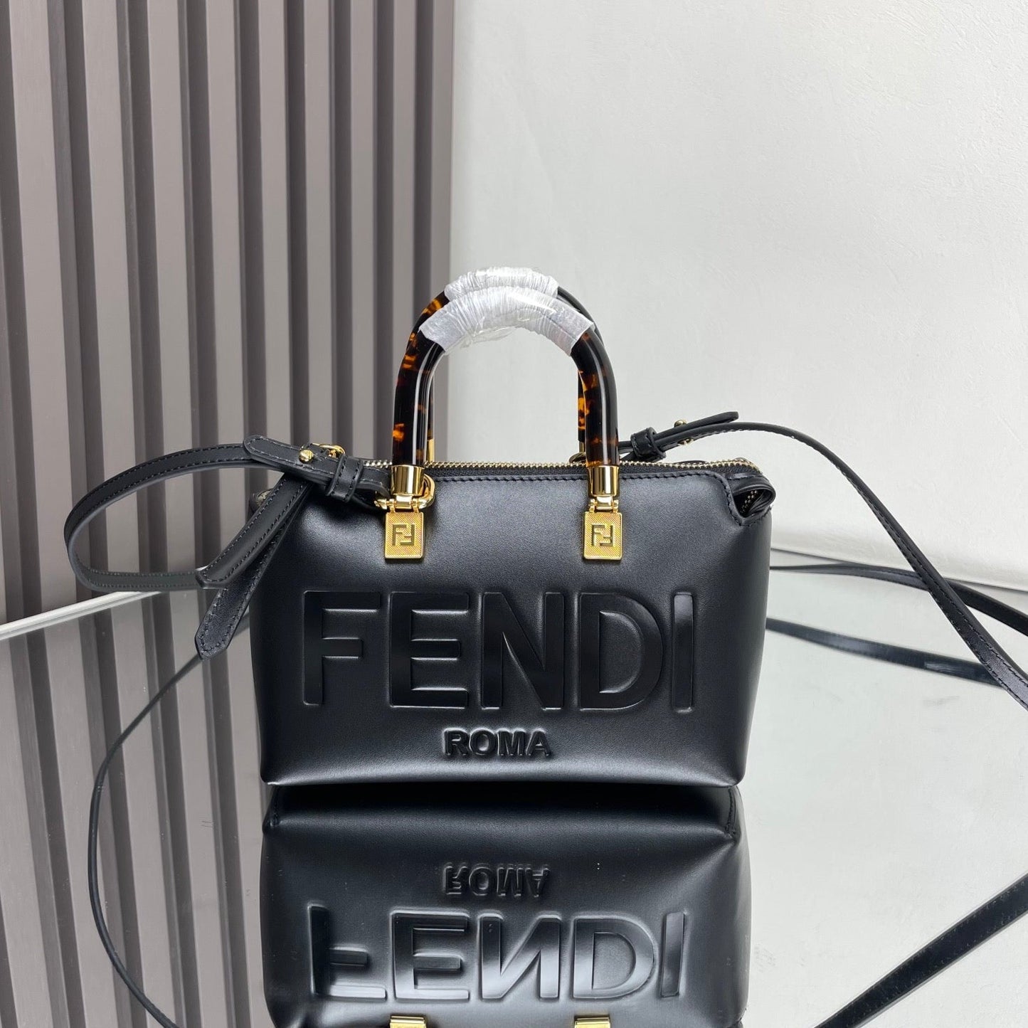 Luxury FendiBY THE WAY MINI 18 IN BLACK EMBOSSED CALFSKIN GOLD HARDWARE