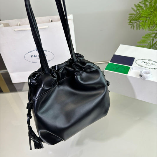Luxury PradaDRAWSTRING BUCKET BAG 25 IN BLACK SOFT LAMBSKIN