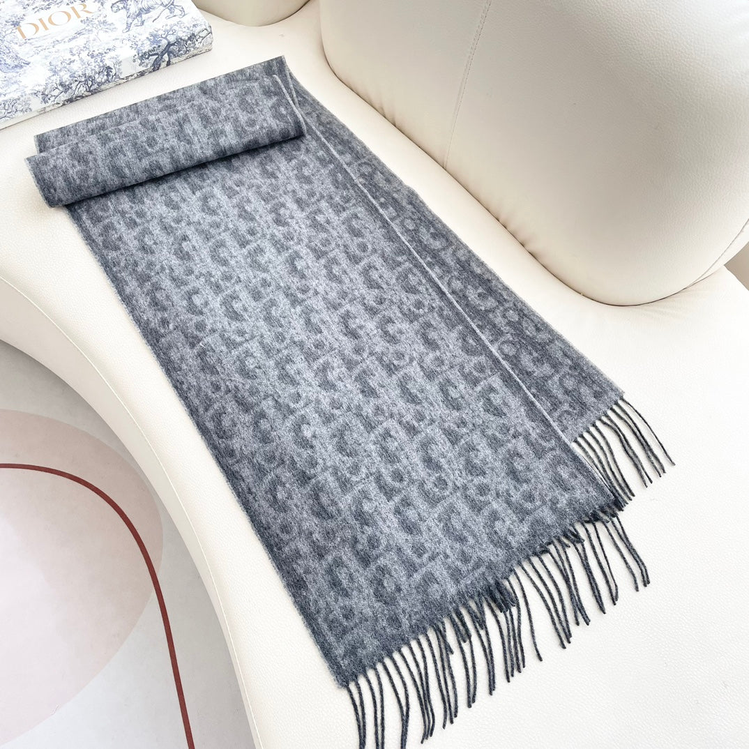 Luxury DiorSCARF 180 CM IN MOUSE GRAY CASHMERE AND WOOL 405471