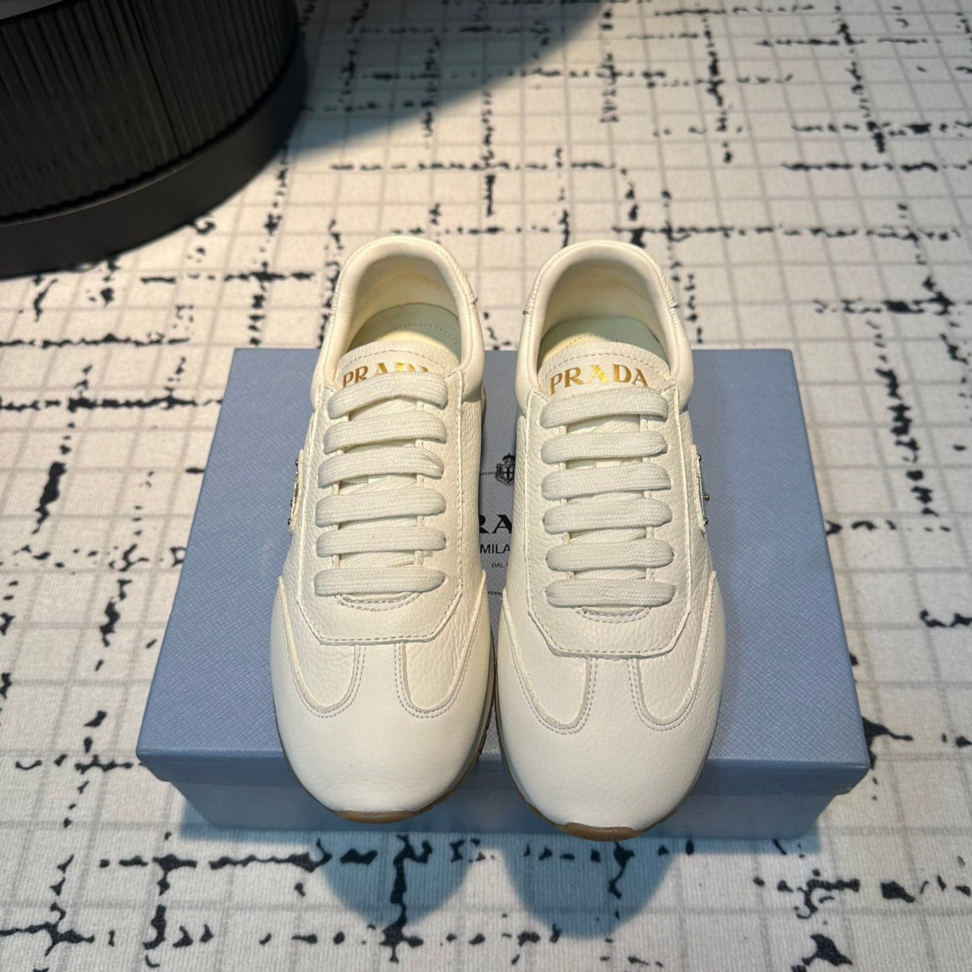 Luxury PradaTRIANGLE LOGO SNEAKERS WHITE CALFSKIN