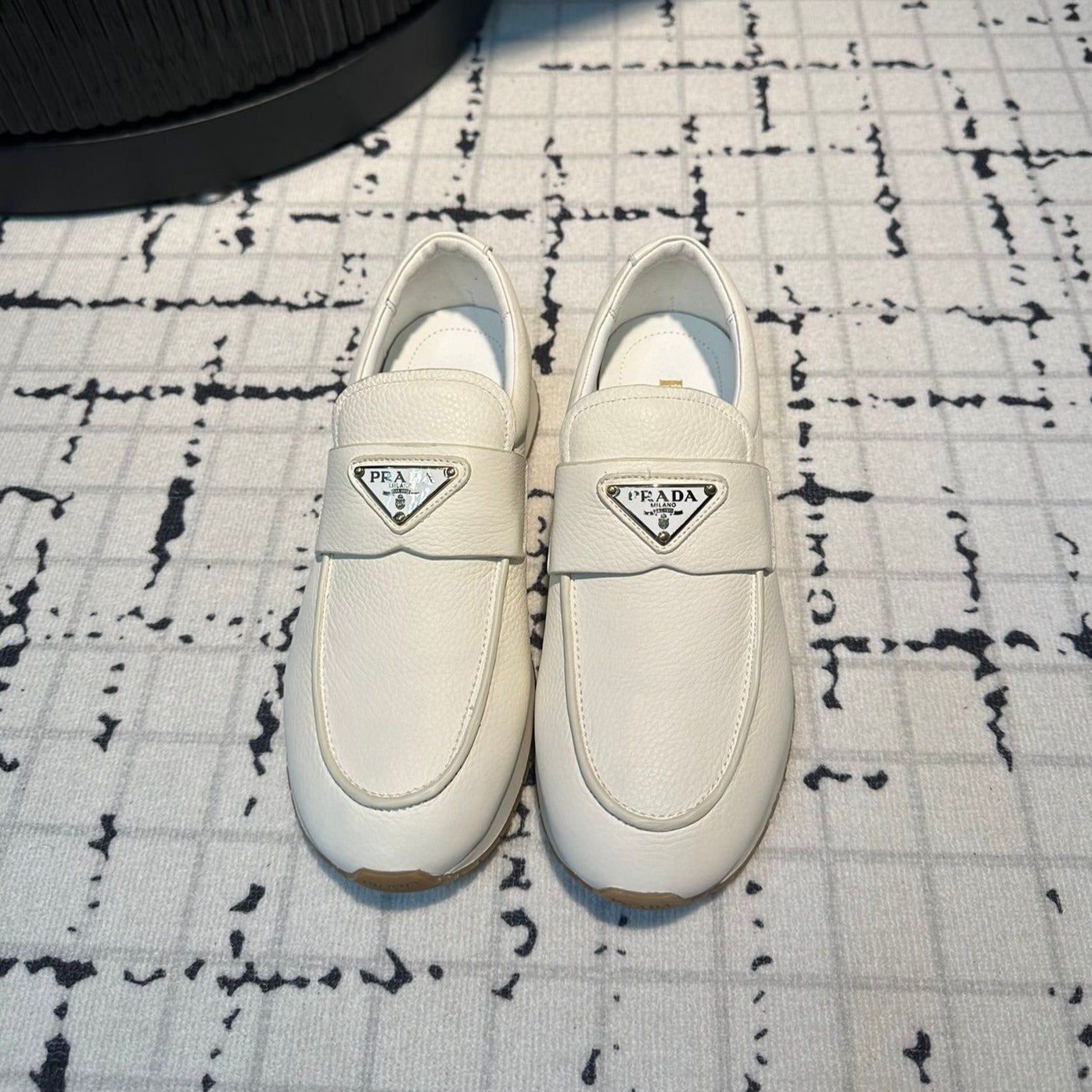 Luxury PradaSPORTY STYLE LOAFERS WHITE CALFSKIN