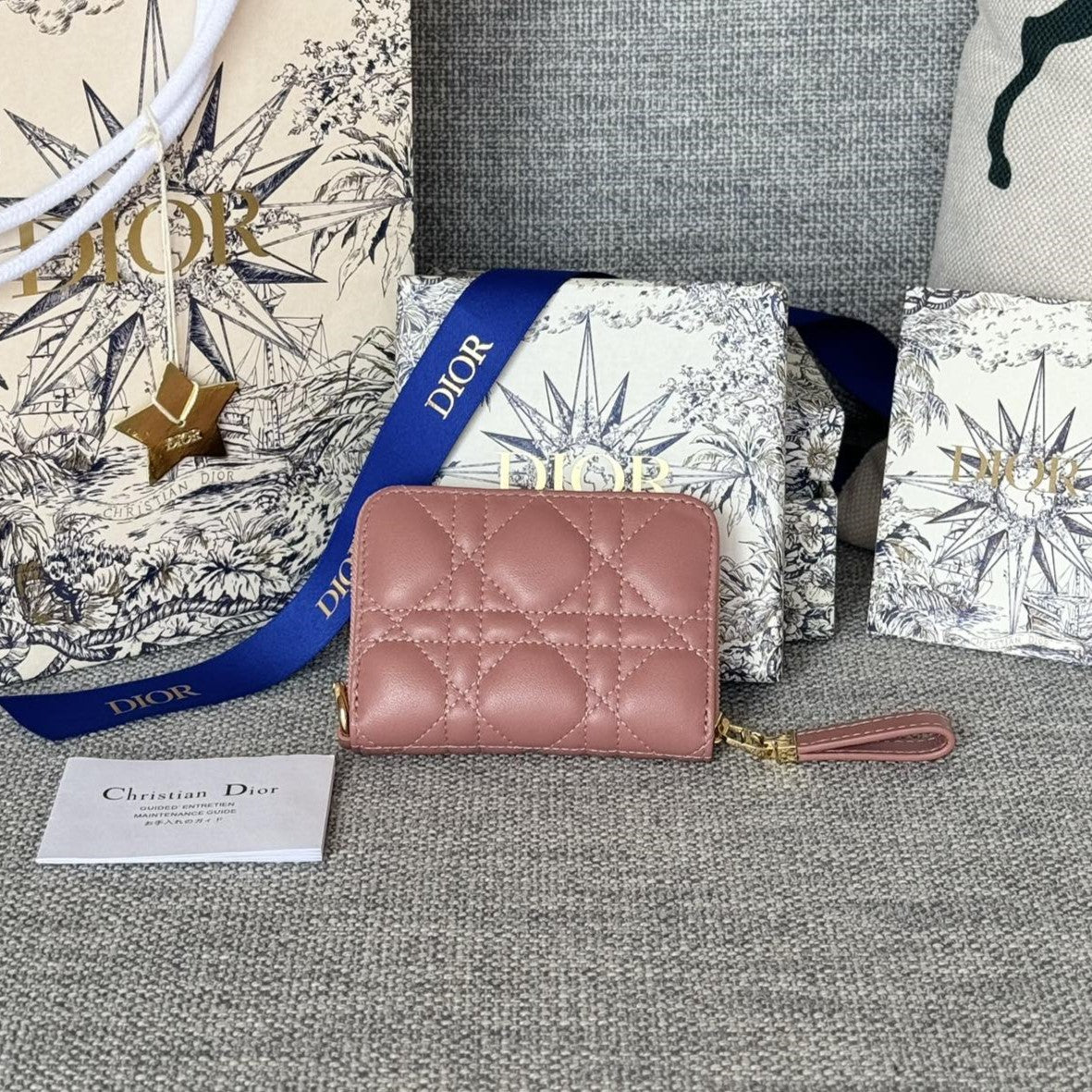 Luxury DiorLogo Caro 11cm Compact Wallet Dark Pink Calfskin