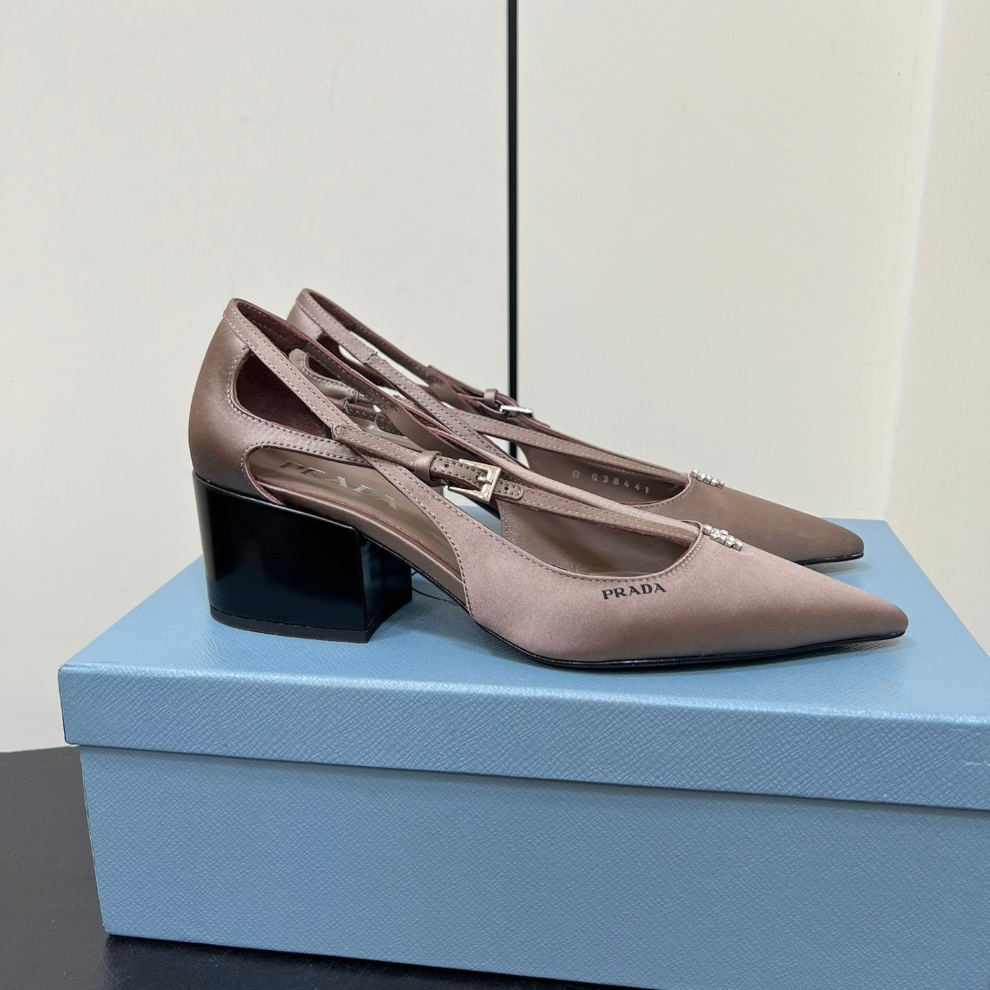 Luxury PradaCUT-OUT PUMPS WITH BEAD BUCKLE IN HAZELNUT BEIGE SATIN