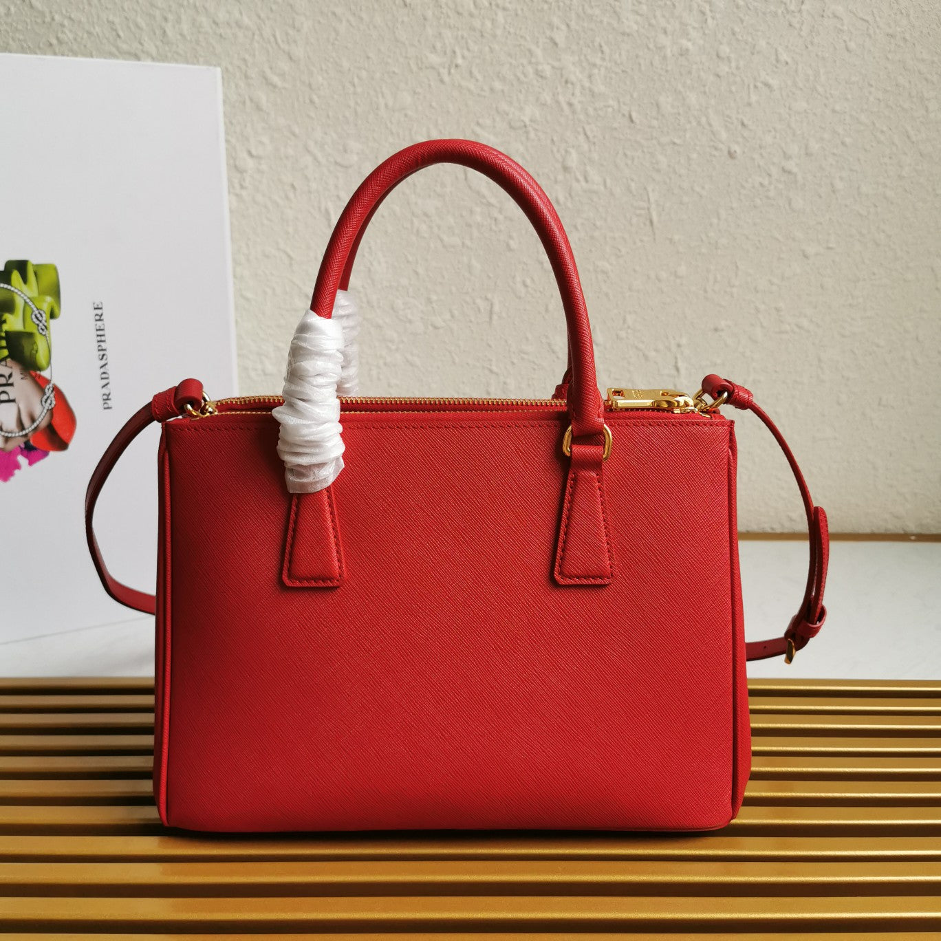 Luxury PradaGALLERIA 28 BAG IN CHERRY RED SAFFIANO LEATHER