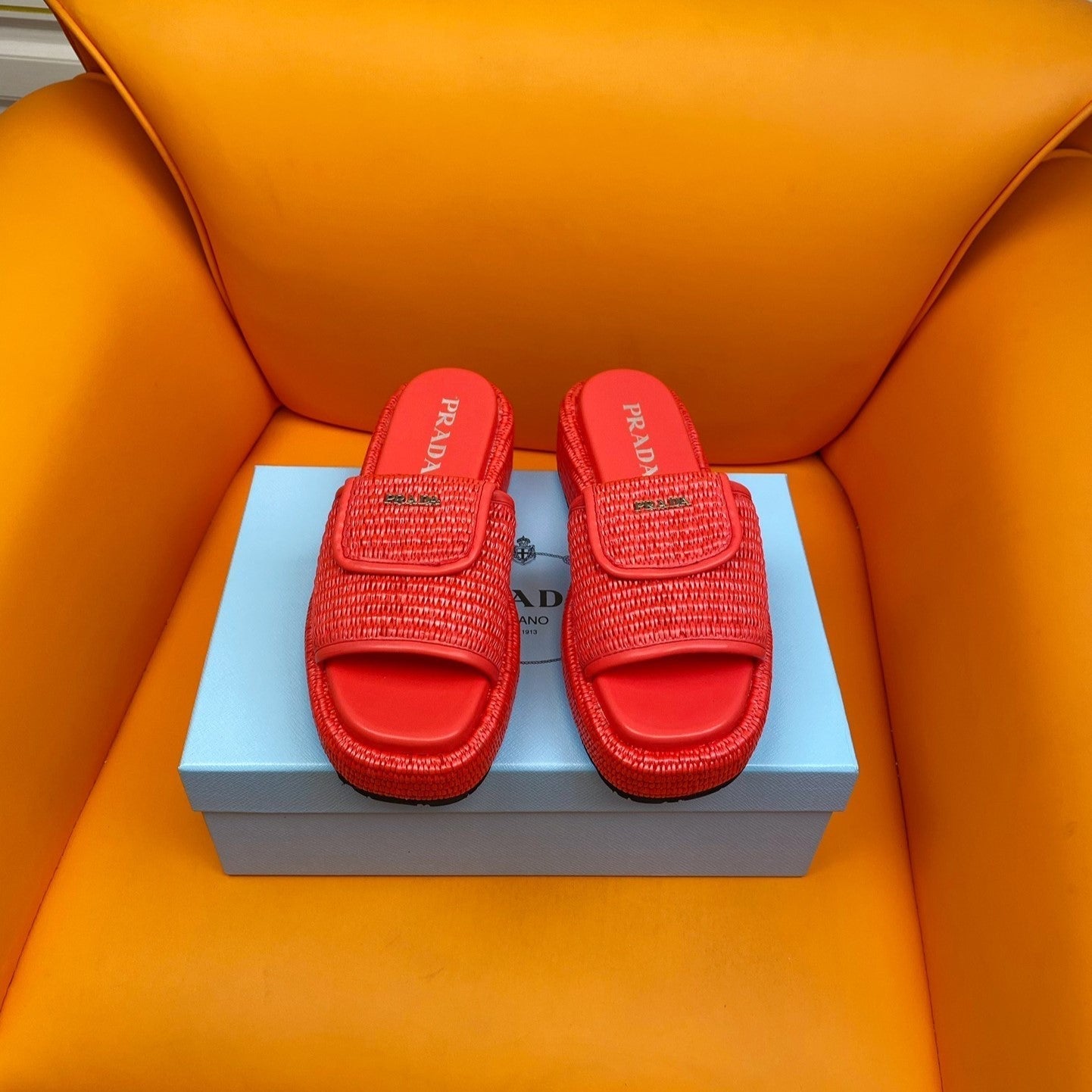 Luxury PradaCrochet Mule 20 Red
