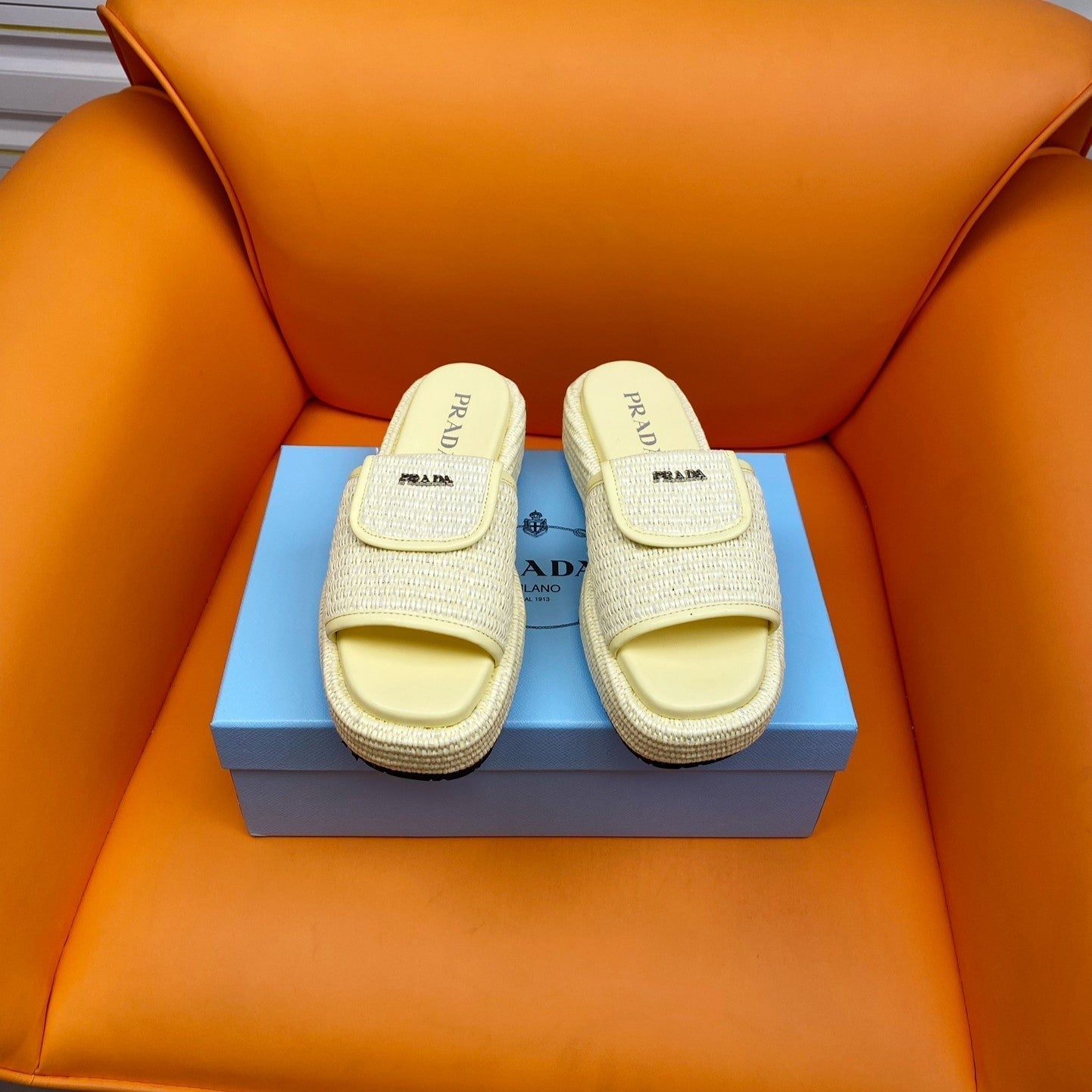 Luxury PradaCrochet Mule 20 Vanilla
