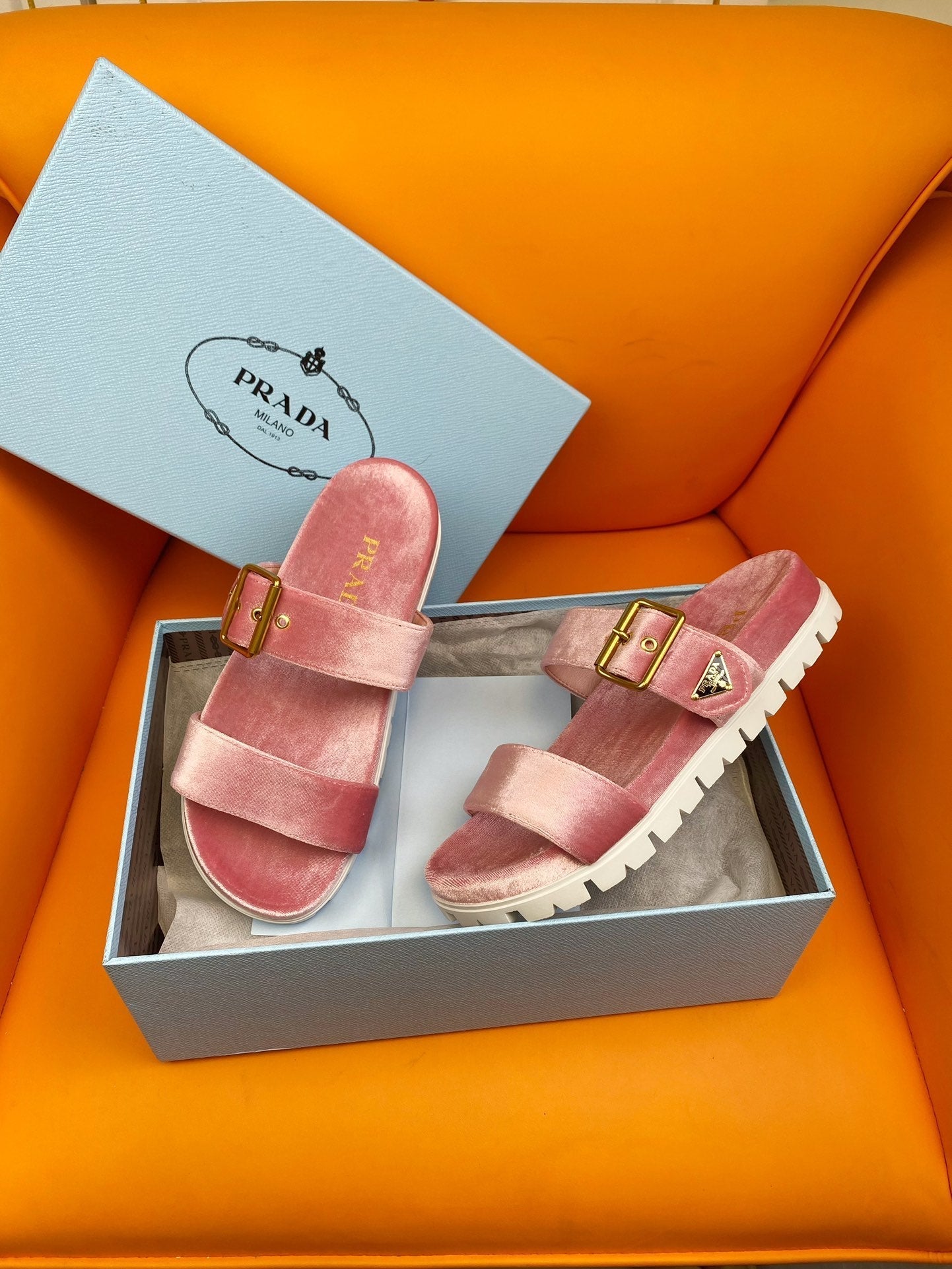 Luxury PradaSlides 10 Velvet Pink