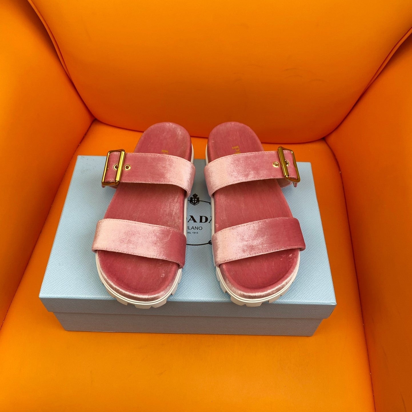 Luxury PradaSlides 10 Velvet Pink