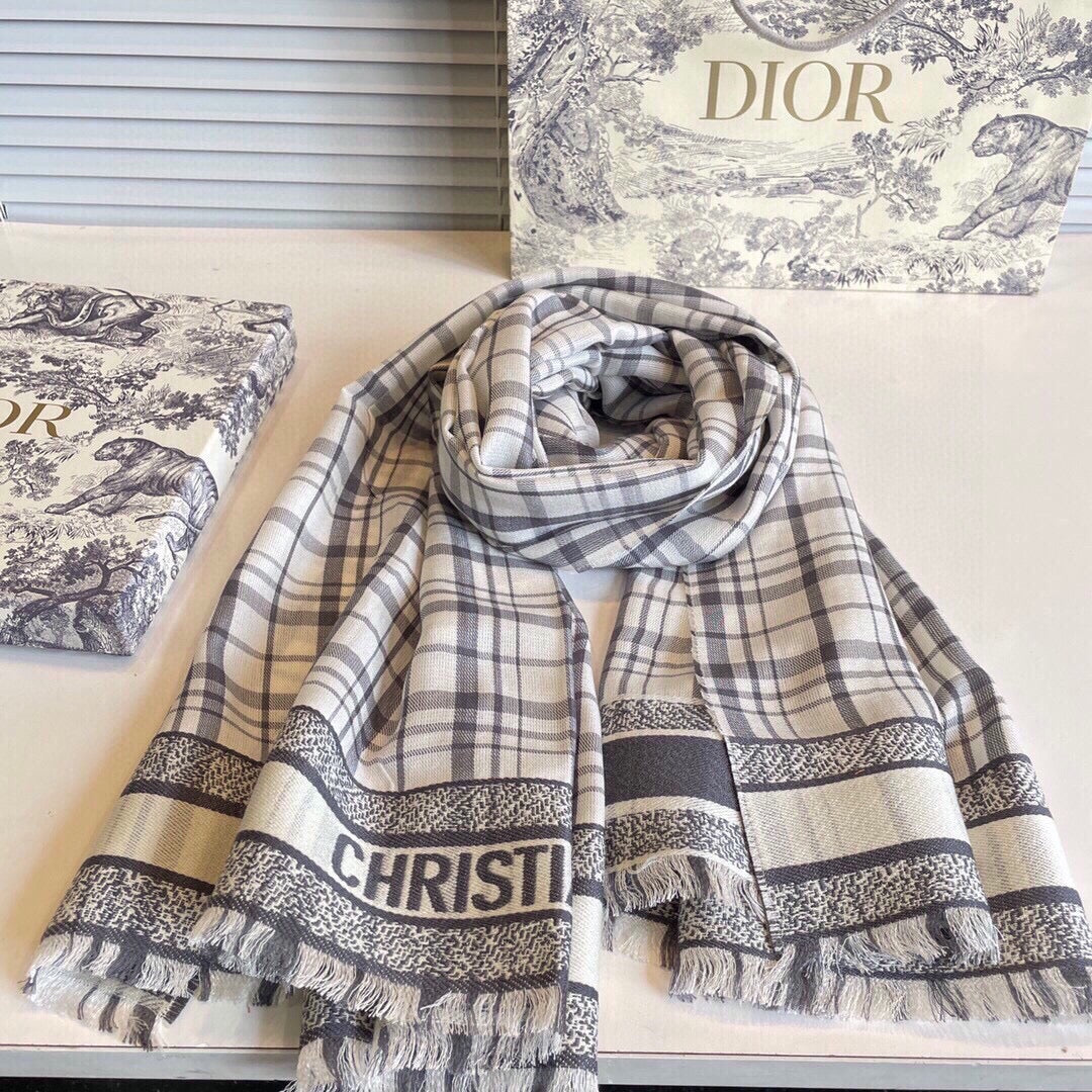 Luxury DiorSCARF 200 CM IN BLACK MIX WHITE CASHMERE AND SILK 418334