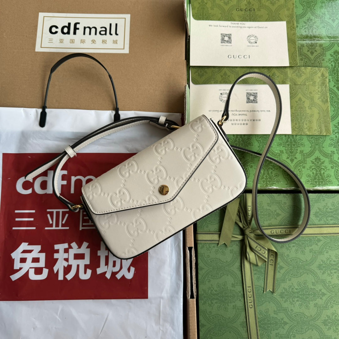 Luxury Gucci SUPER MINI SHOULDER BAG 21 IN WHITE EMBOSSED CALFSKIN