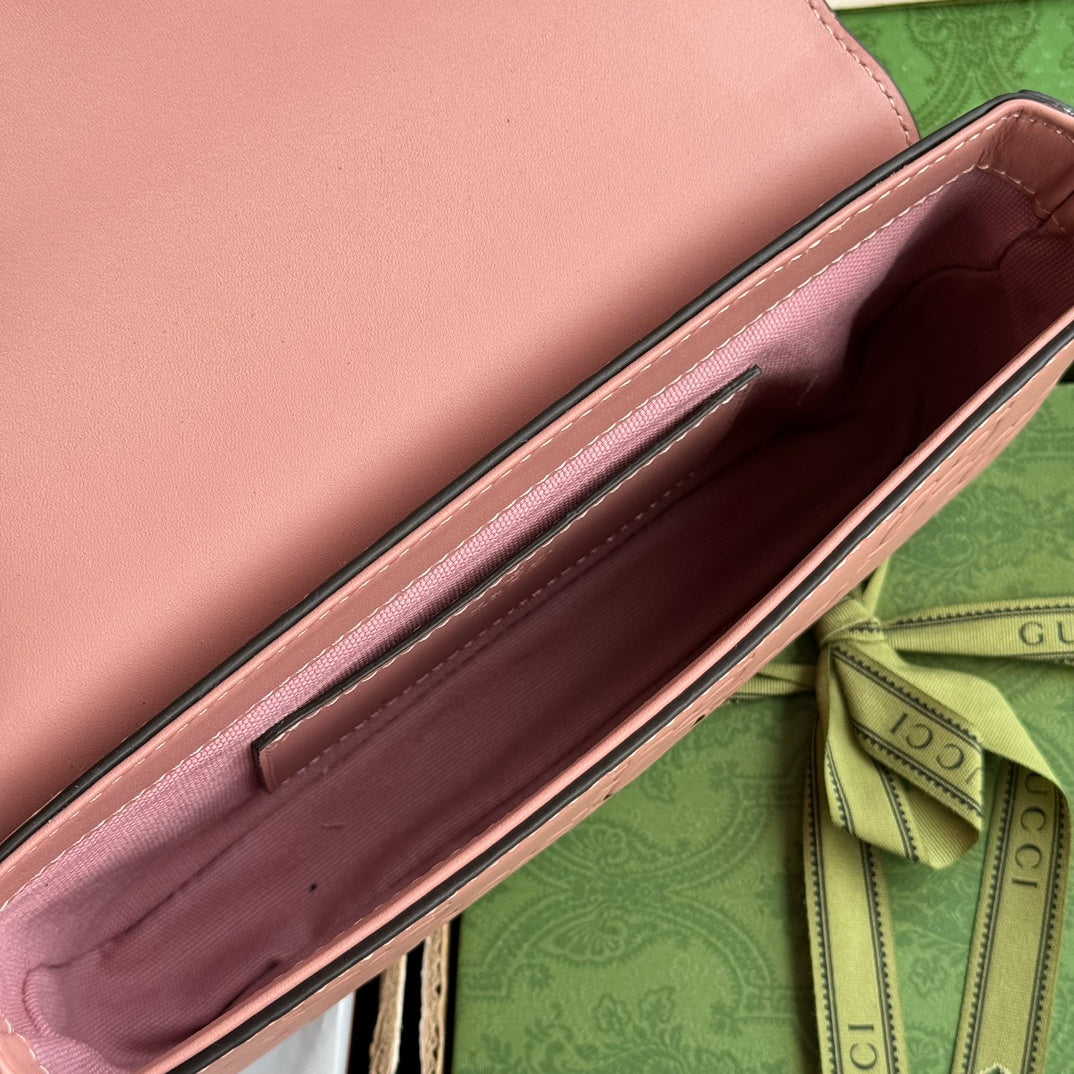 Luxury Gucci SUPER MINI SHOULDER BAG 21 IN BALLERINA PINK EMBOSSED CALFSKIN