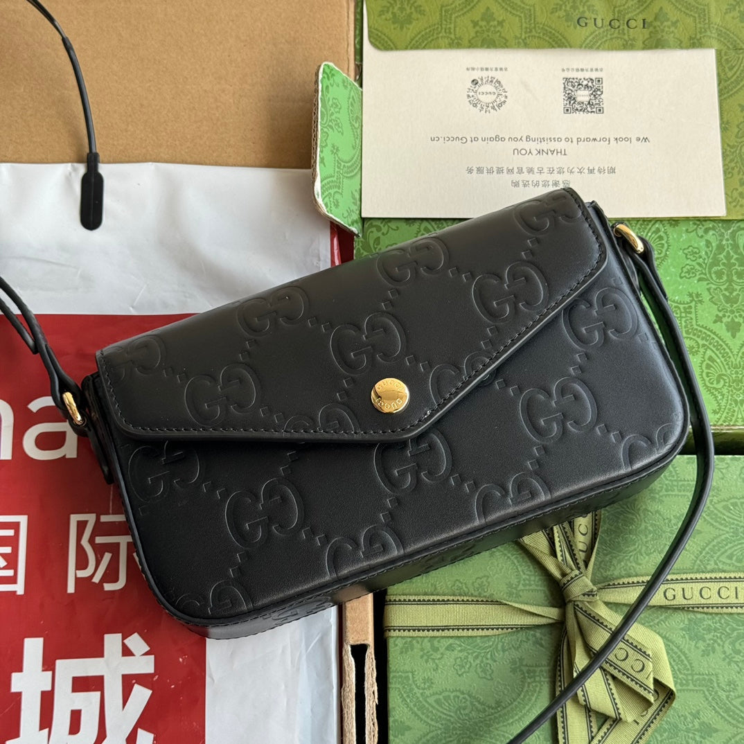 Luxury Gucci SUPER MINI SHOULDER BAG 21 IN BLACK EMBOSSED CALFSKIN
