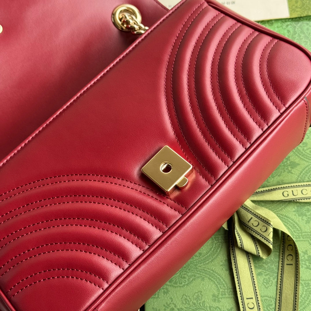 Luxury Gucci gg marmont 26cm dark red calfskin gold hardware