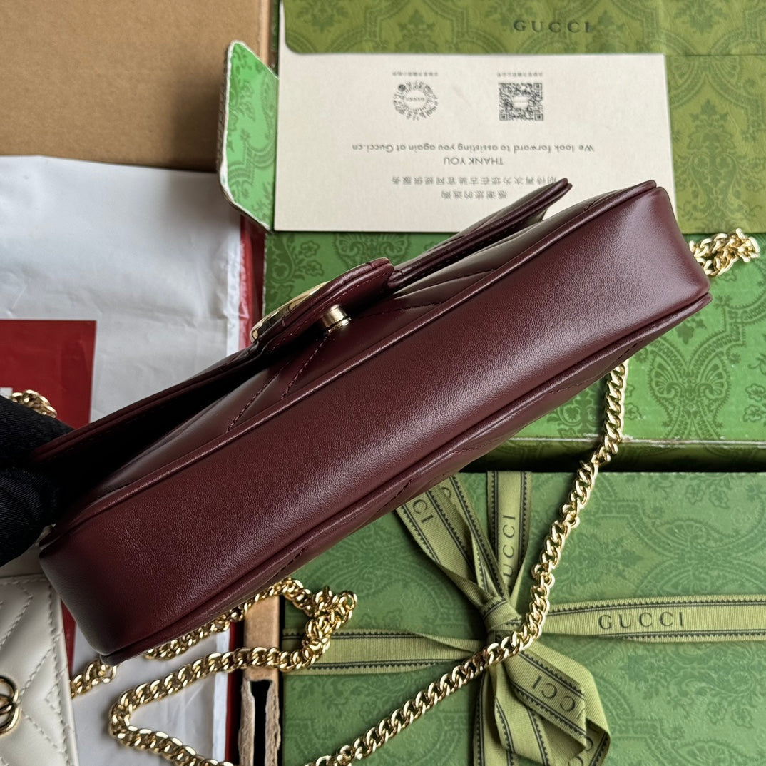 Luxury Gucci gg marmont 26cm cherry red calfskin gold hardware