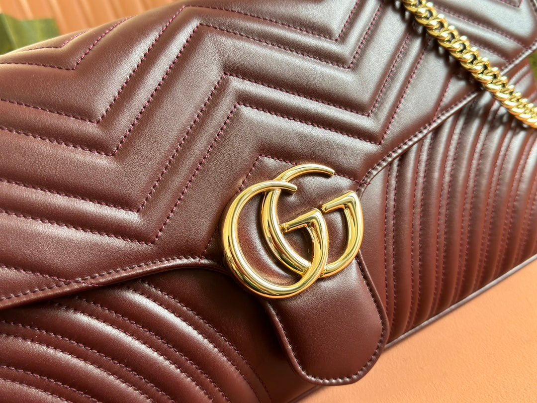 Luxury Gucci MARMONT SHOULDER BAG 40 IN WINE RED CALFSKIN GOLD CHAIN