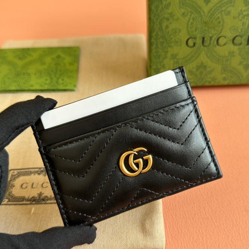 Luxury Gucci MARMONT QUILTED CARD HOLDER 10 IN BLACK CALFSKIN
