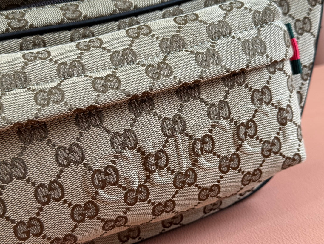 Luxury Gucci BELT BAG 34 IN BEIGE MONOGRAM CANVAS