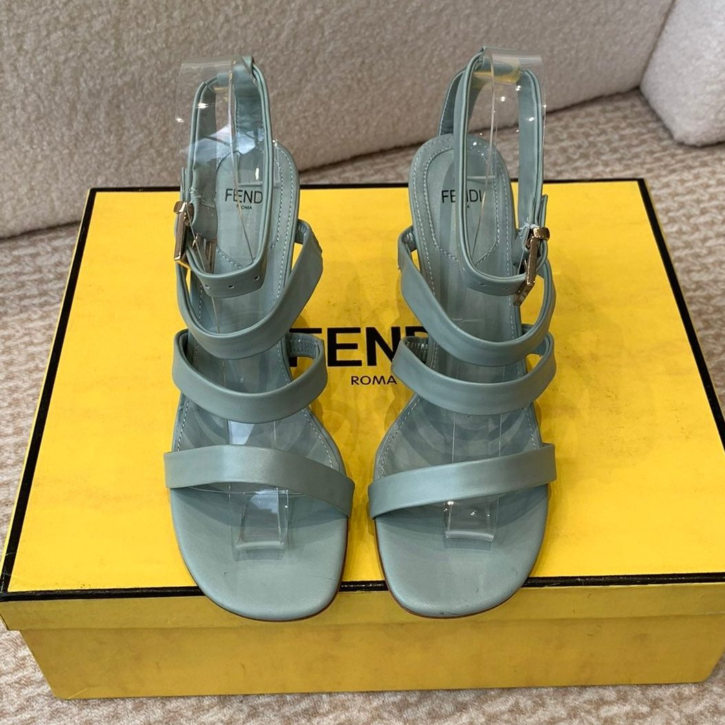 Luxury FendiLuxury FendiHIGH SANDAL 10 CM IN SAGE GREEN CALFSKIN