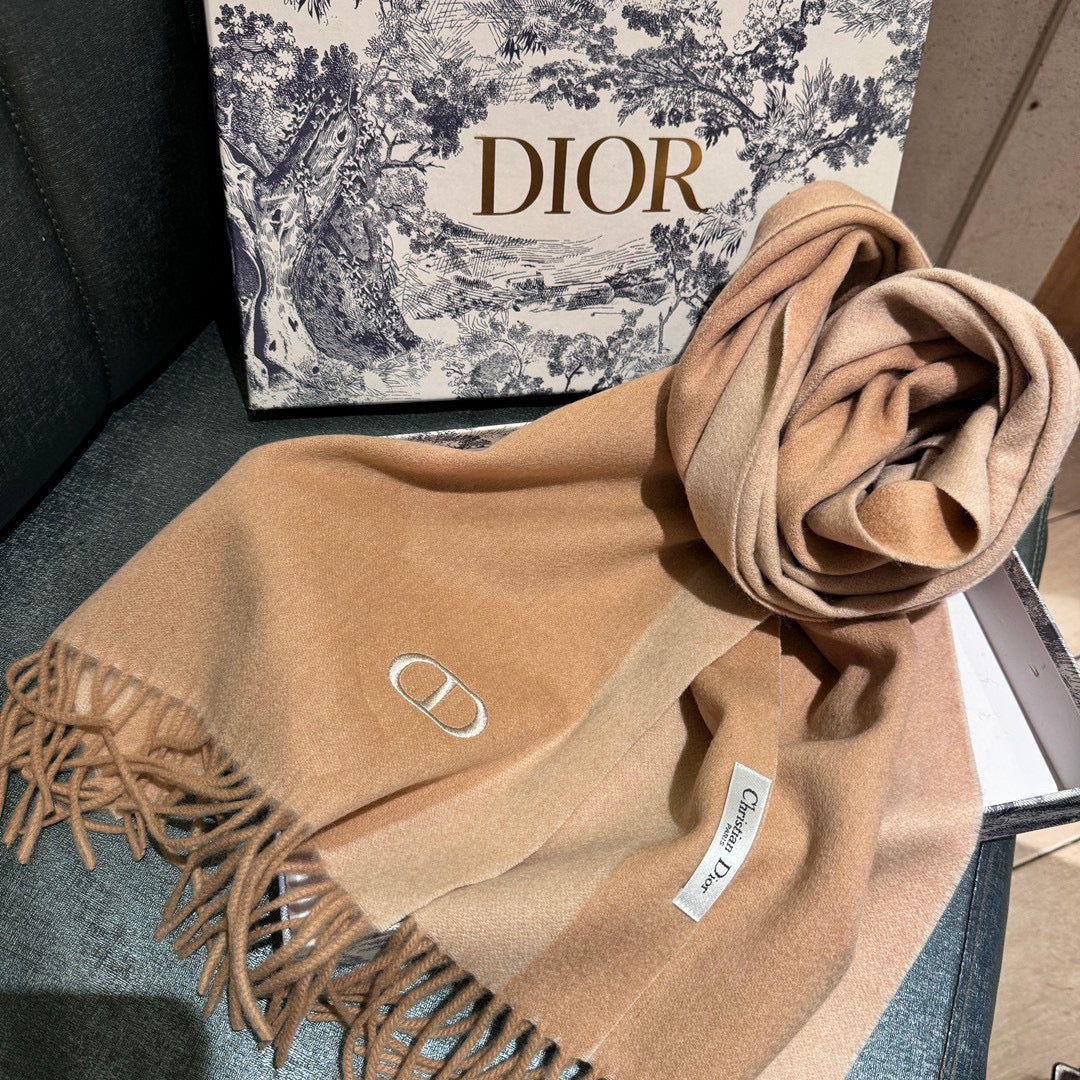 Luxury DiorSCARF 180 CM IN CAMEL BEIGE CASHMERE AND WOOL 408838