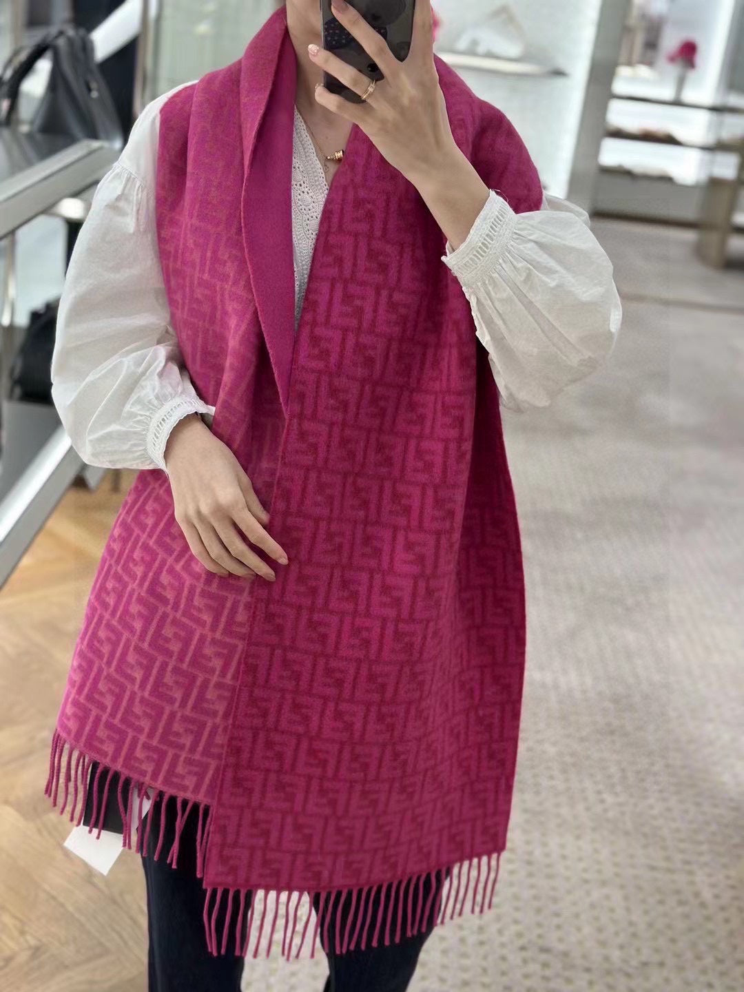 Luxury FendiFF SCARF 180 CM IN BRIGHT PINK MONOGRAM WOOL AND CASHMERE 411830