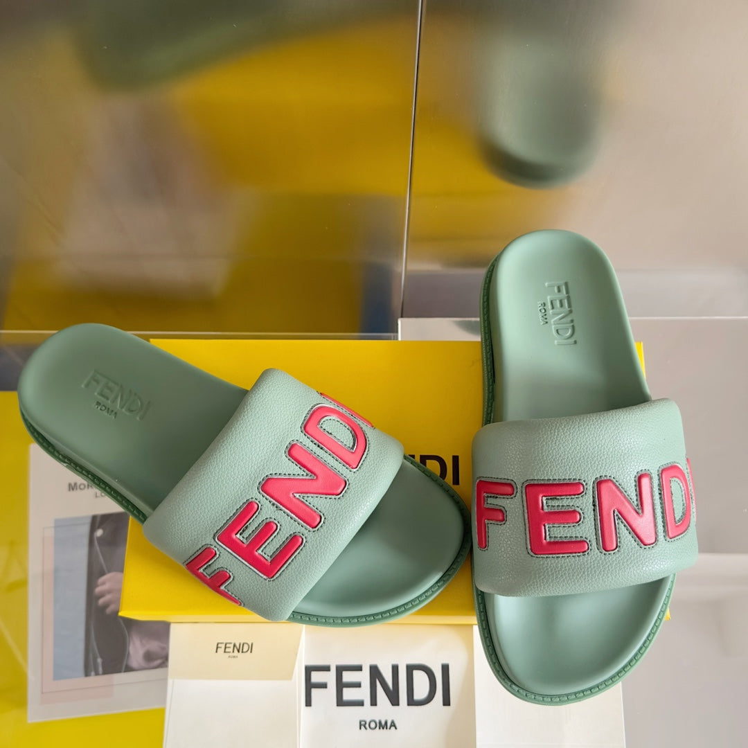 Luxury FendiLuxury FendiROMA SLIDE IN SEAFOAM GREEN GRAINED CALFSKIN WITH RED LOGO