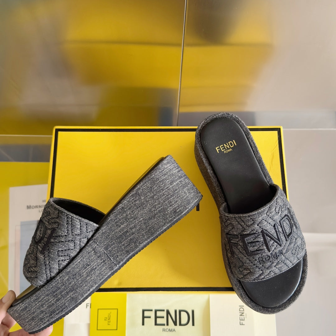Luxury FendiFF Monogram Sunshine 65 Black Fabric Slide