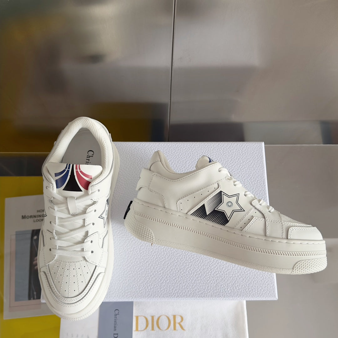 Luxury Diorstar sneaker white black calfksin