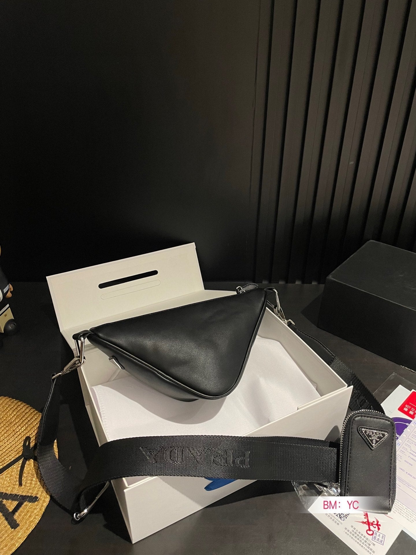 Luxury PradaTRIANGLE 26 SHOULDER BAG IN BLACK CALFSKIN