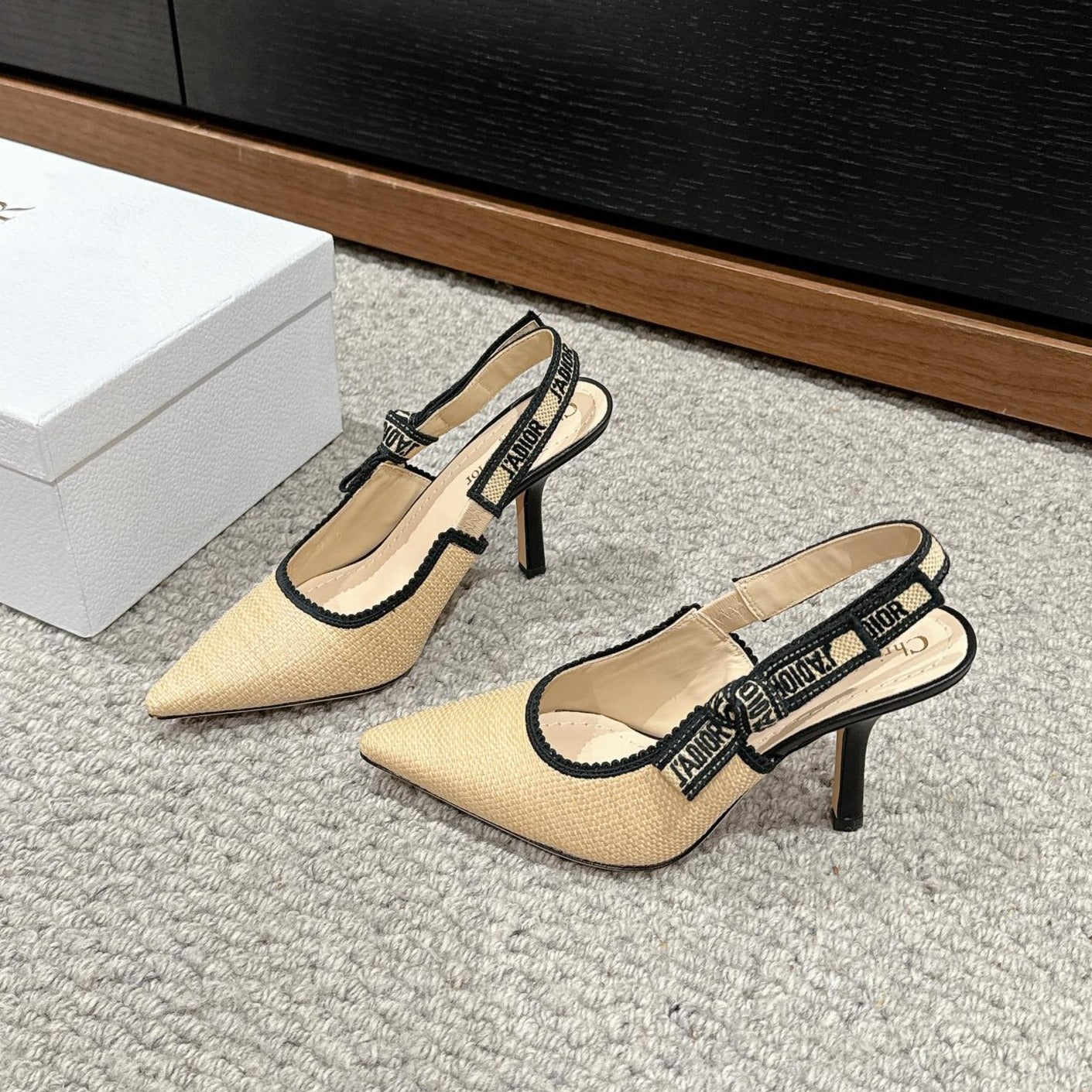 Luxury Diorslingback 100 beige raffia lambskin
