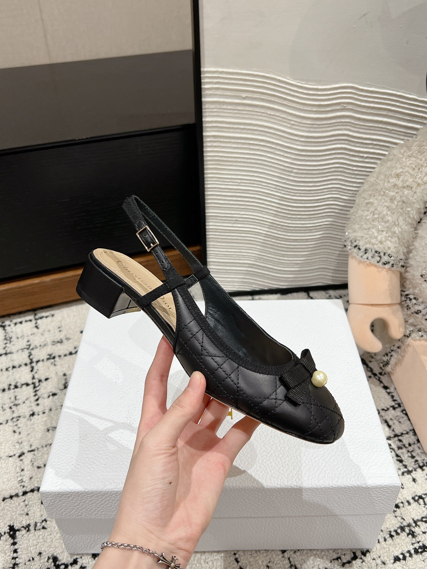 Luxury DiorBallet Slingback Pump 30mm In Black Quilted Calfskin 997043