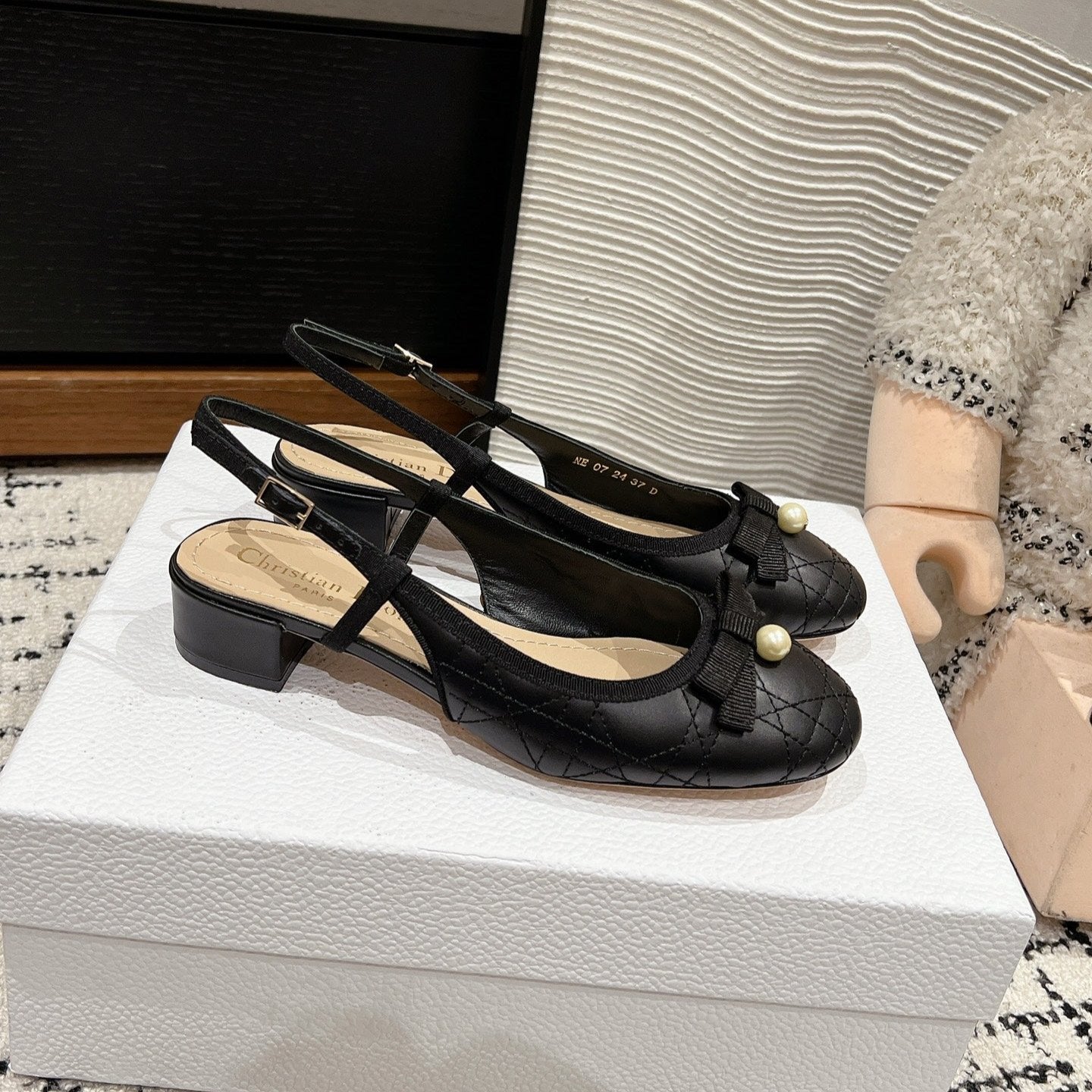 Luxury DiorBallet Slingback Pump 30mm In Black Quilted Calfskin 997043
