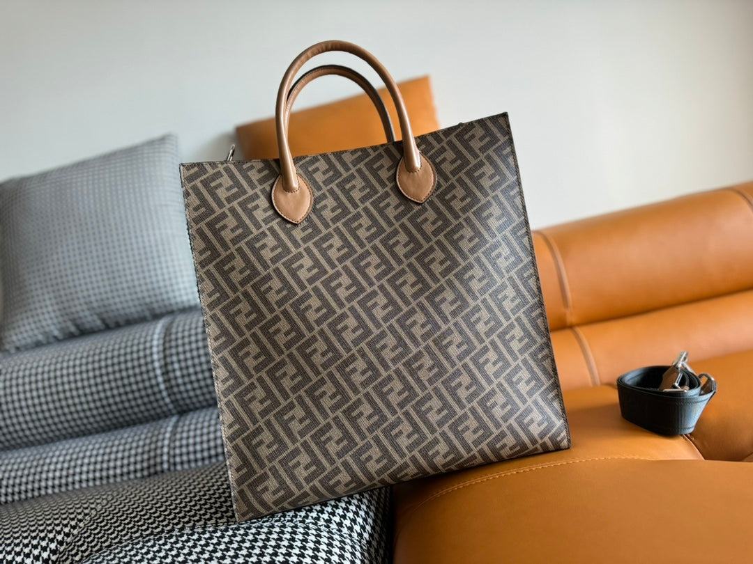Luxury FendiLuxury Fendi38 BAG FF MONOGRAM FF CAMEL BROWN CALFSKIN WITH STRAP